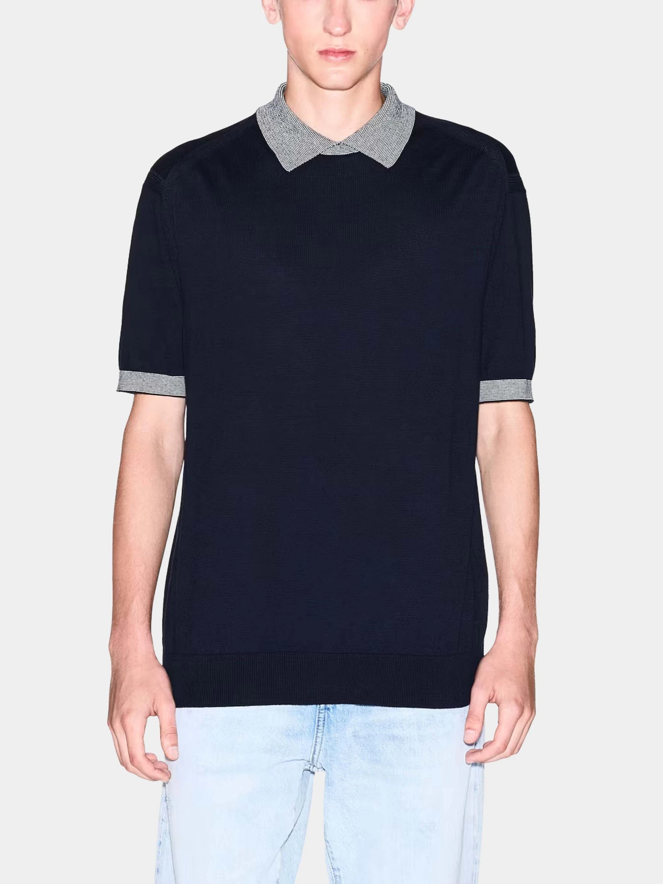 Футболки и поло Armani Exchange модель XM001877-AF11960-UB101 Футболки и поло Armani Exchange модель XM001877-AF11960-UB101 Фото