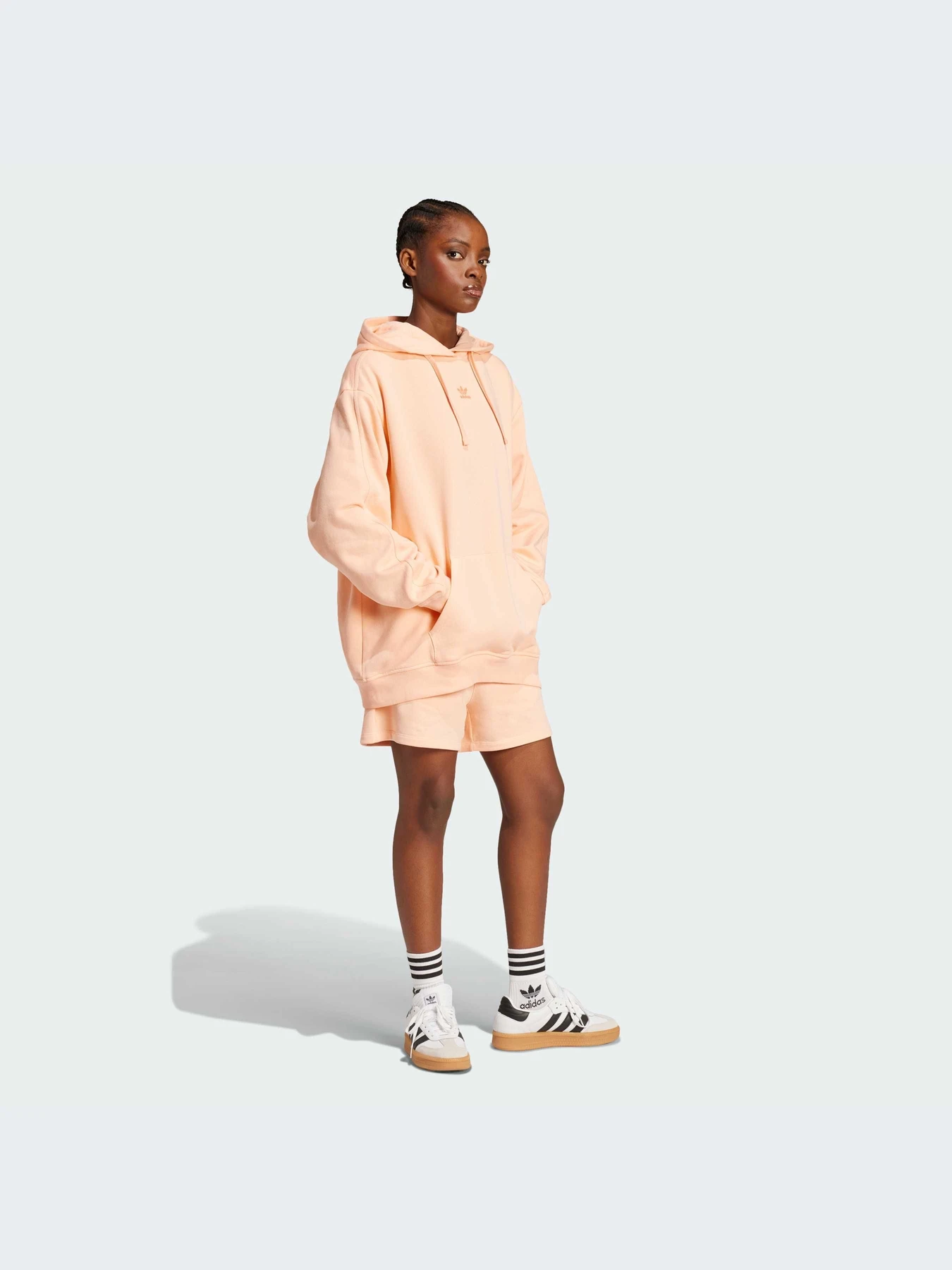 Худи и свитшоты Adidas модель JJ3499-KZ Худи и свитшоты Adidas модель JJ3499-KZ Фото