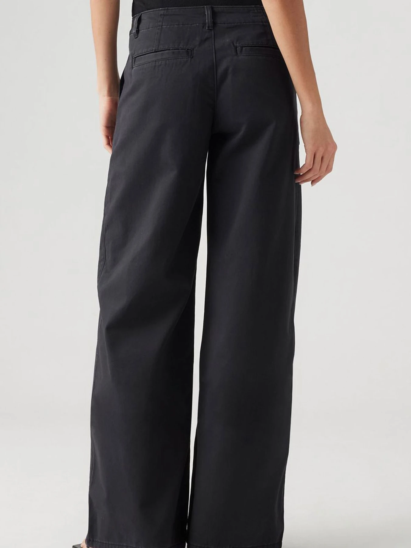 Джинсы Levi's модель A8700;0001 Фото