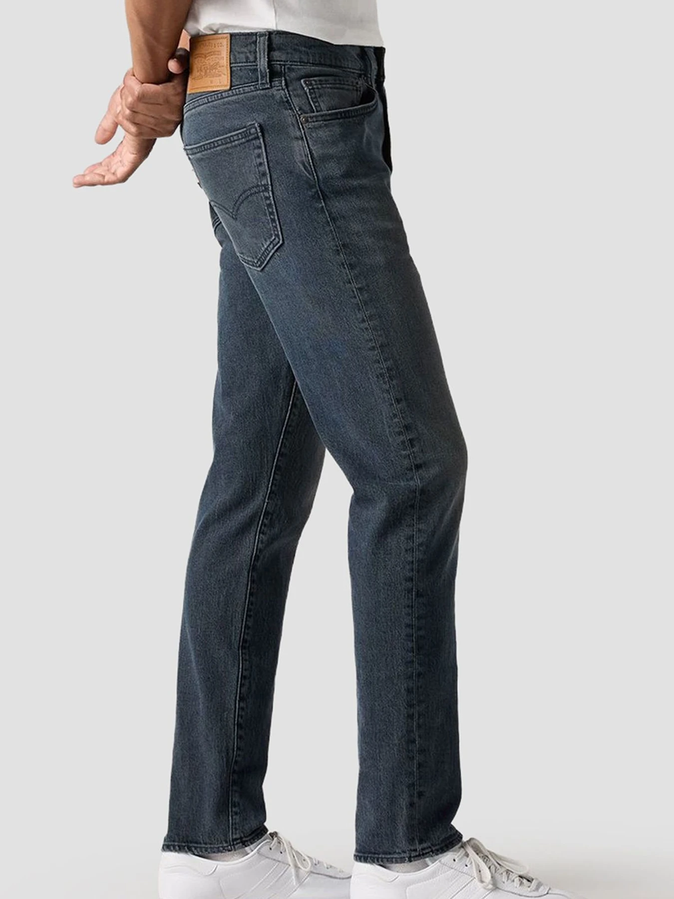 Джинсы Levi's модель 28833;1416 Фото