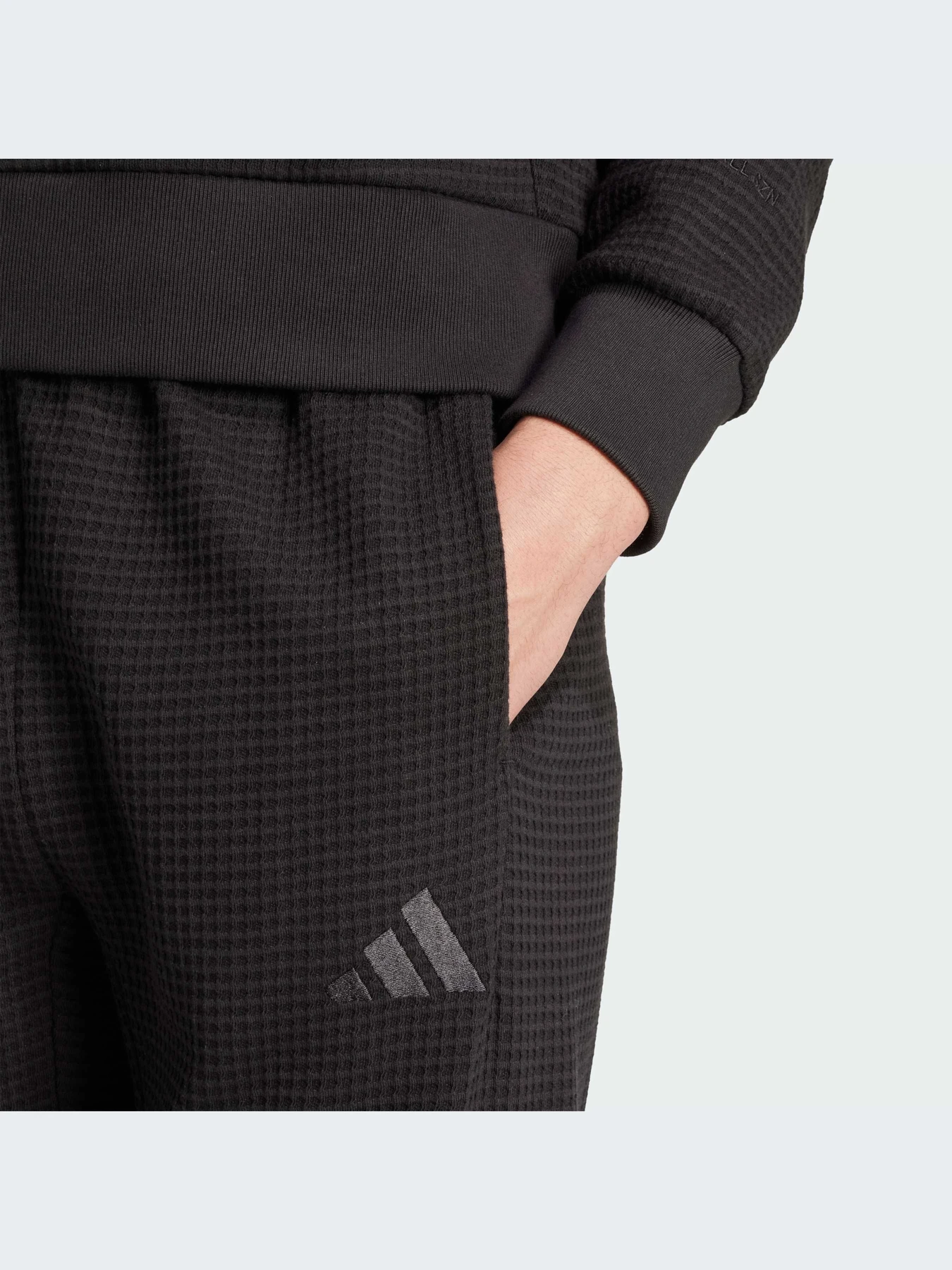 Брюки Adidas модель JL6554-KZ Брюки Adidas модель JL6554-KZ Фото