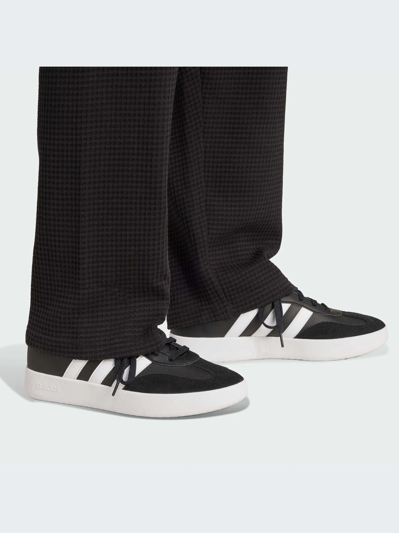 Брюки Adidas модель JL6554-KZ Брюки Adidas модель JL6554-KZ Фото