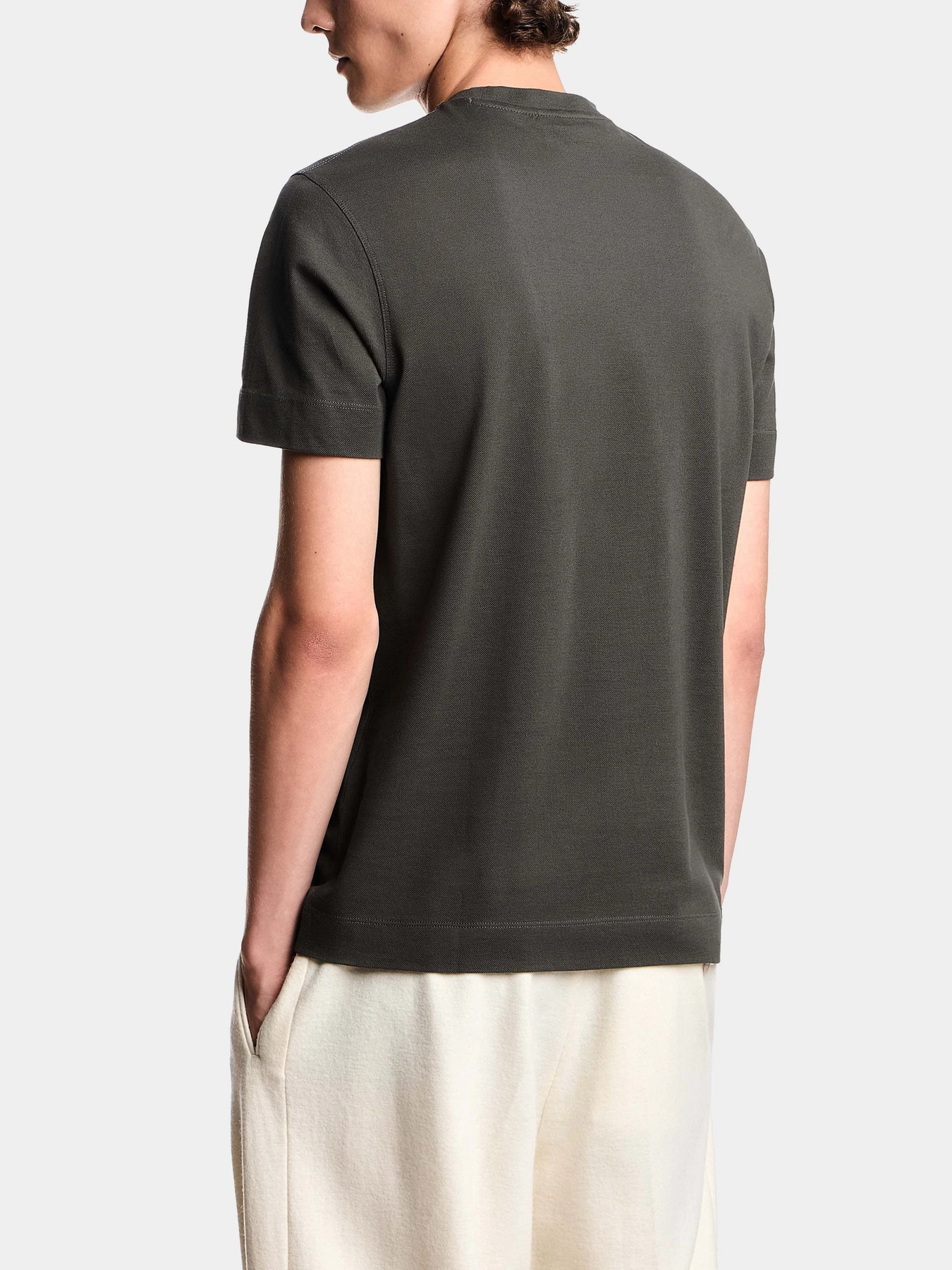 Футболки и поло Emporio Armani модель EM002832-AF12955-U8120 Футболки и поло Emporio Armani модель EM002832-AF12955-U8120 Фото