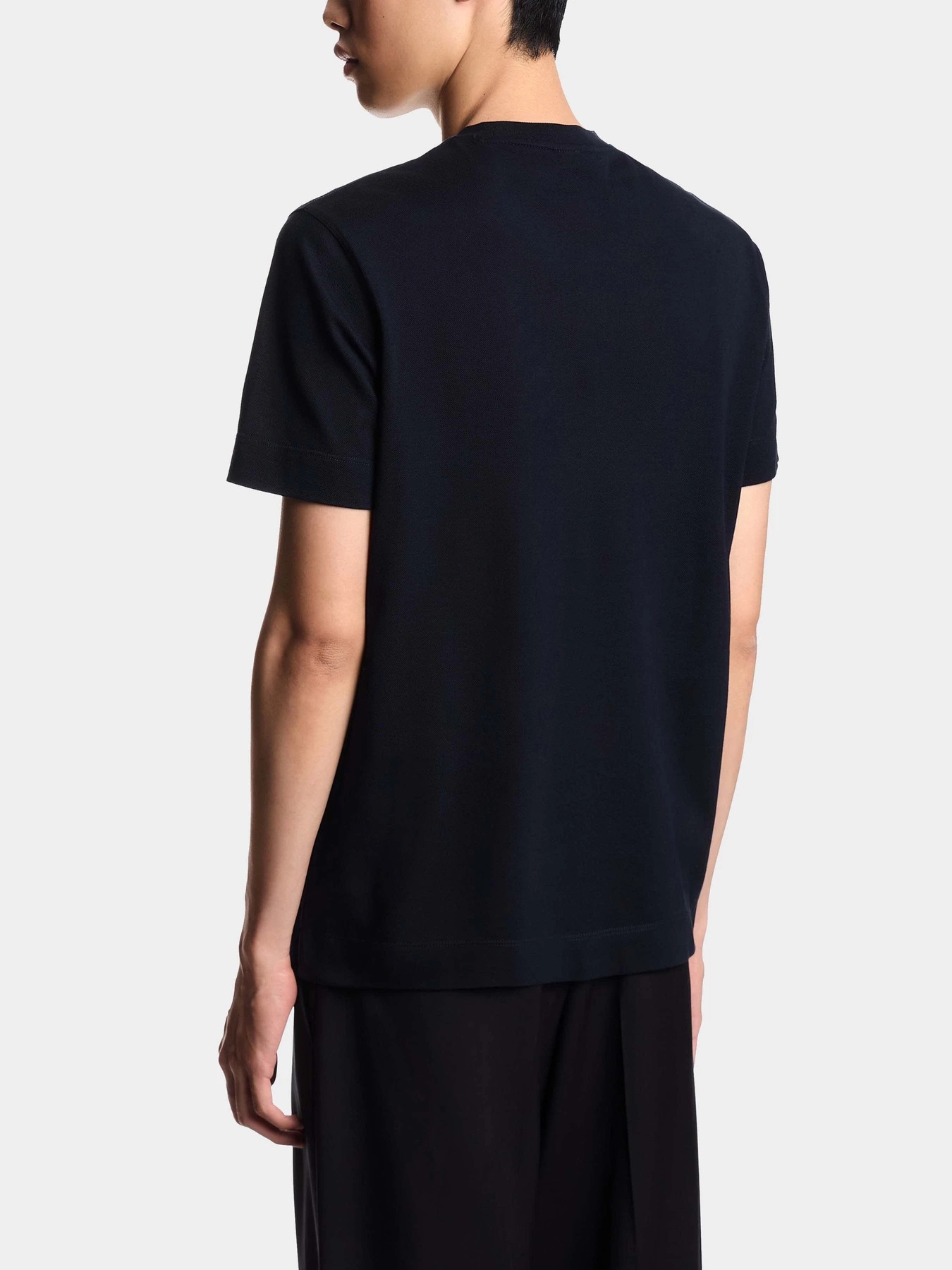 Футболки и поло Emporio Armani модель EM002832-AF12955-UB118 Футболки и поло Emporio Armani модель EM002832-AF12955-UB118 Фото