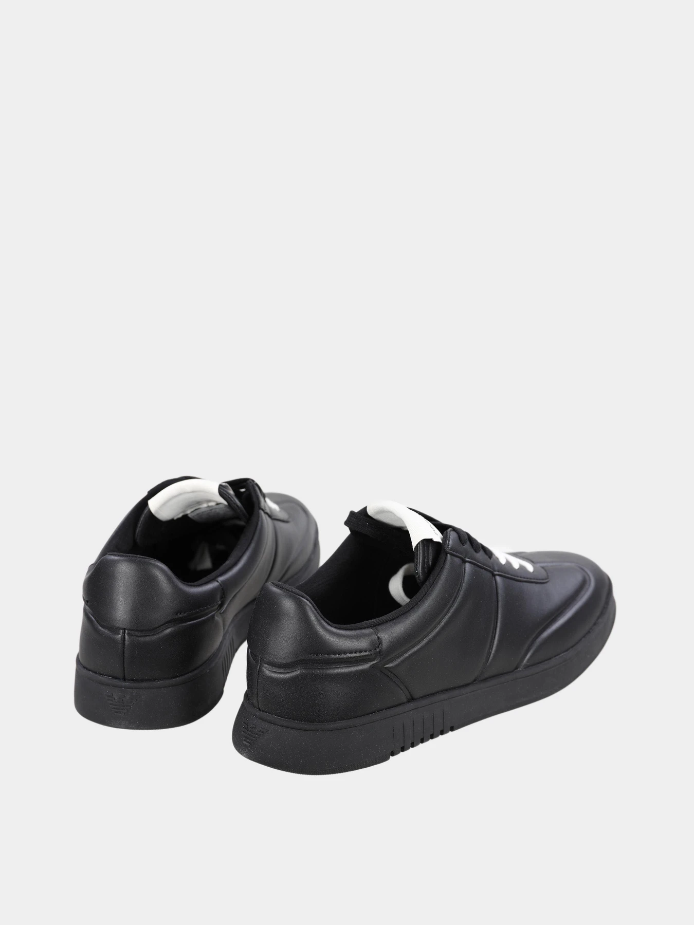 Кроссовки Emporio Armani модель EM003664-AF10848-UC001 Кроссовки Emporio Armani модель EM003664-AF10848-UC001 Фото