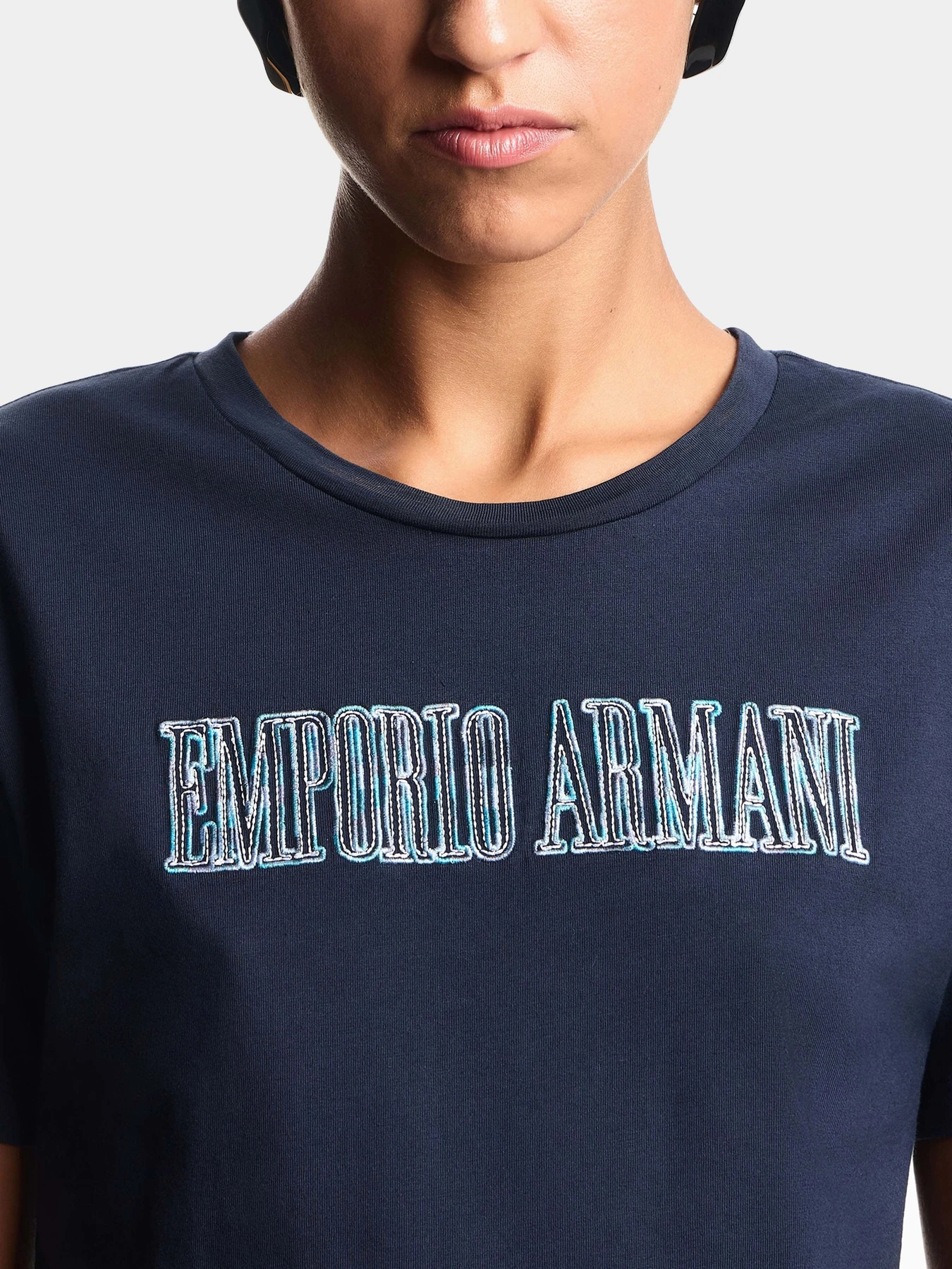 Футболки и поло Emporio Armani модель EW002836-AF12573-UB115 Футболки и поло Emporio Armani модель EW002836-AF12573-UB115 Фото