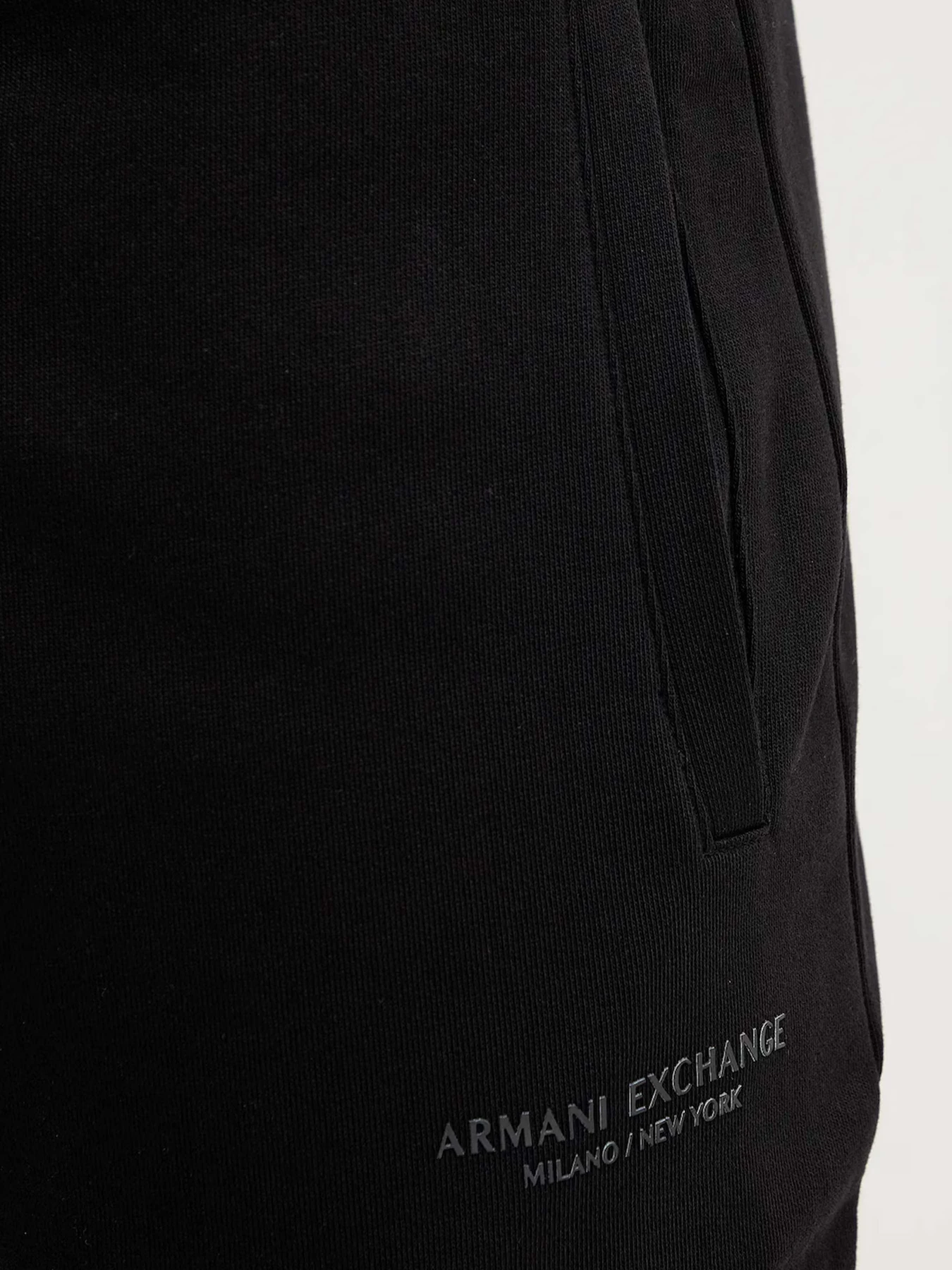 Брюки Armani Exchange модель XM001299-AF20934-UC001 Брюки Armani Exchange модель XM001299-AF20934-UC001 Фото
