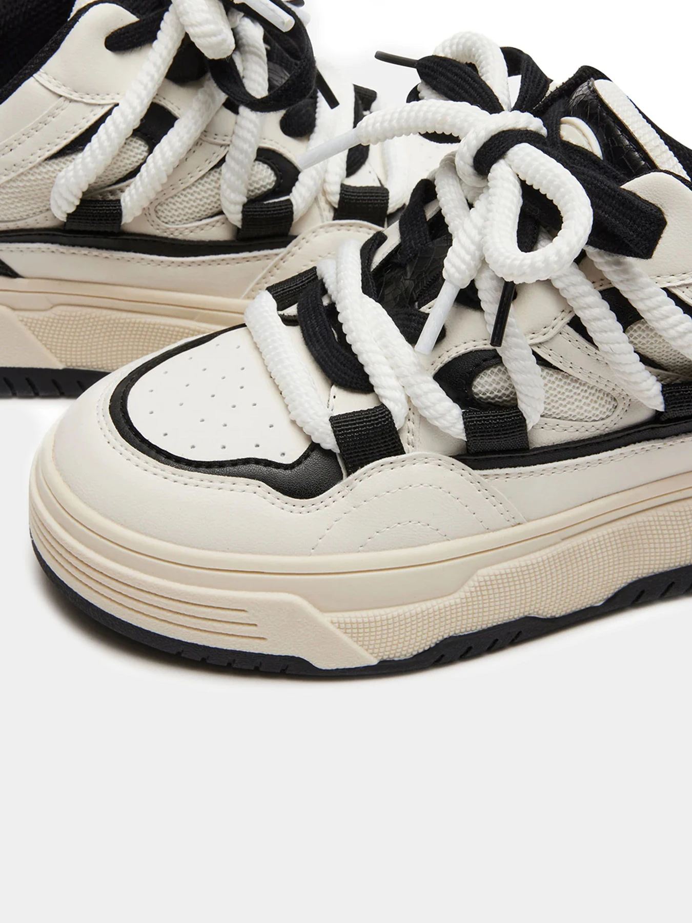 Кроссовки Steve Madden модель SM11003420 BLACK MULTI Кроссовки Steve Madden модель SM11003420 BLACK MULTI Фото