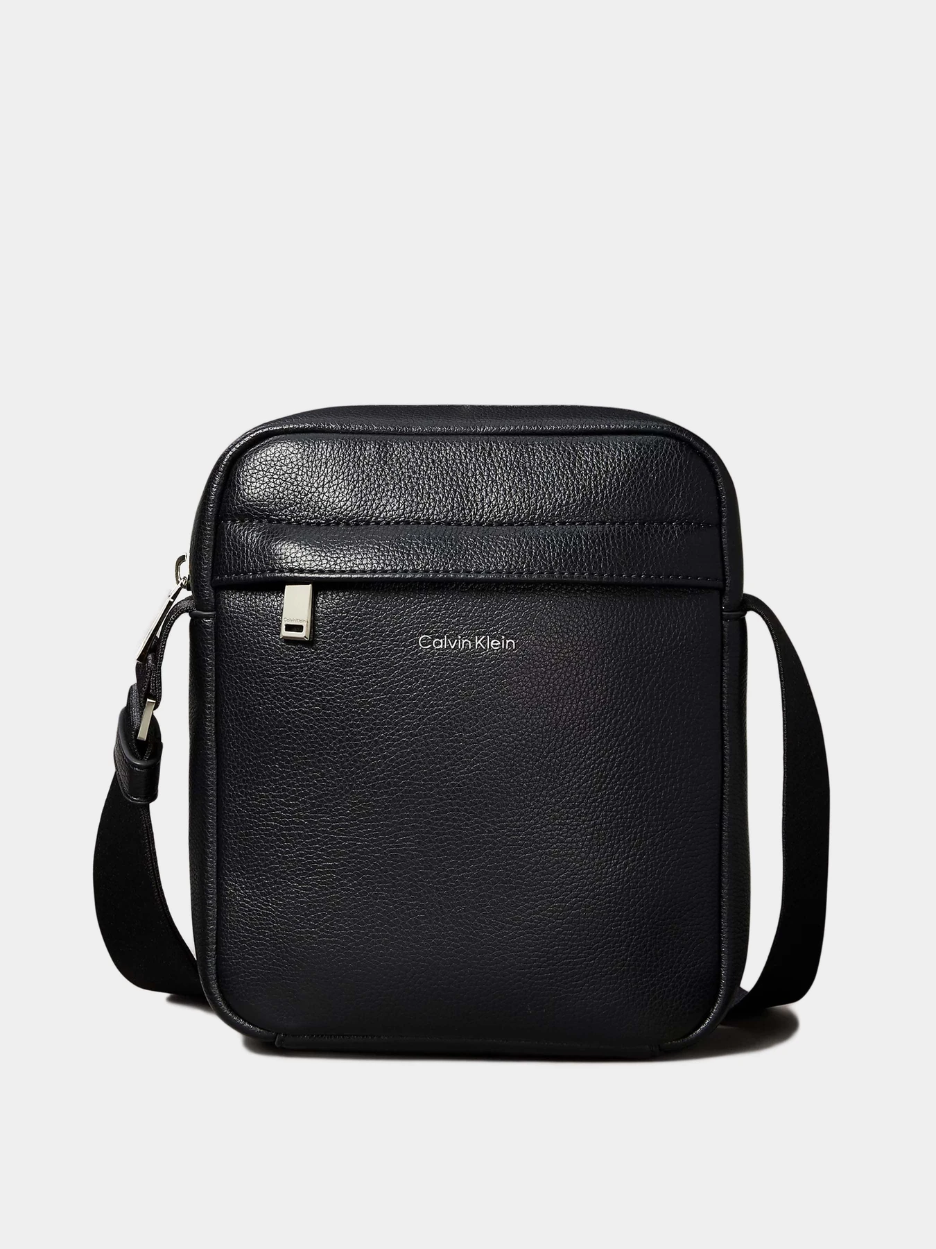 Сумки Calvin Klein модель LV04D3160G-UB1 Сумки Calvin Klein модель LV04D3160G-UB1 Фото