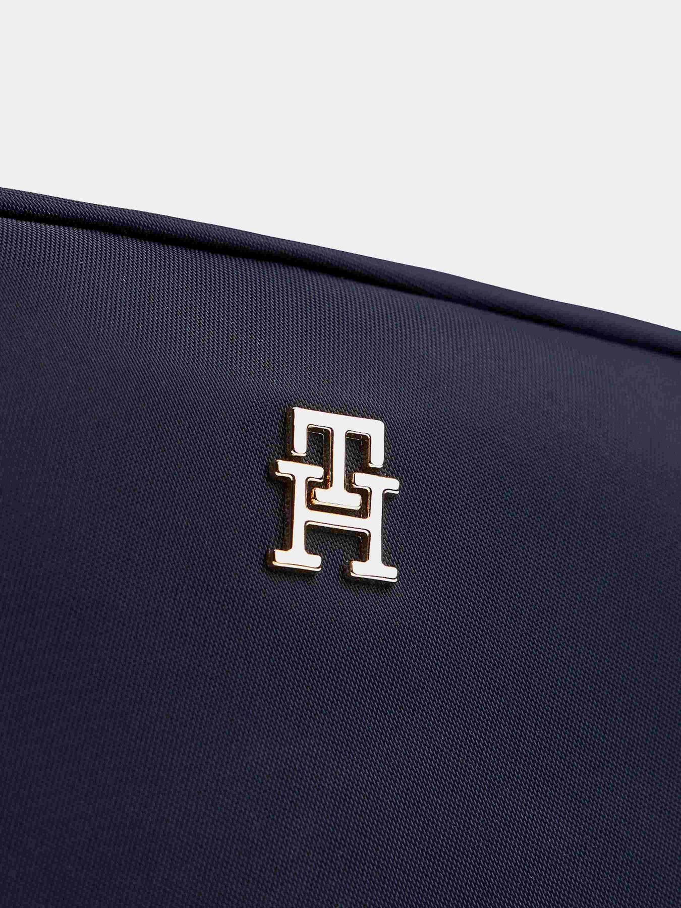 Сумки Tommy Hilfiger модель AW0AW17704-DW6 Сумки Tommy Hilfiger модель AW0AW17704-DW6 Фото