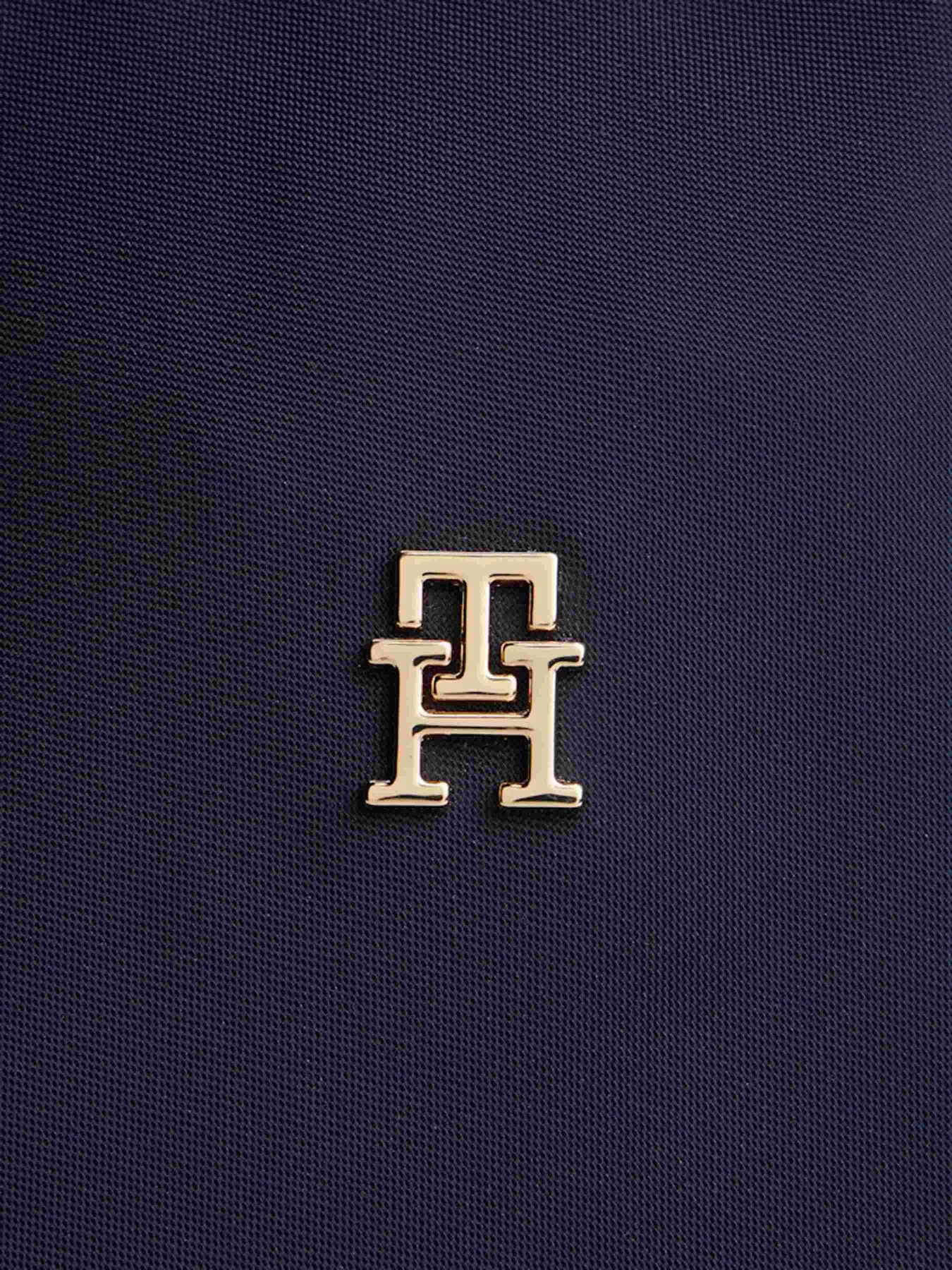 Рюкзаки Tommy Hilfiger модель AW0AW17939-DW6 Рюкзаки Tommy Hilfiger модель AW0AW17939-DW6 Фото