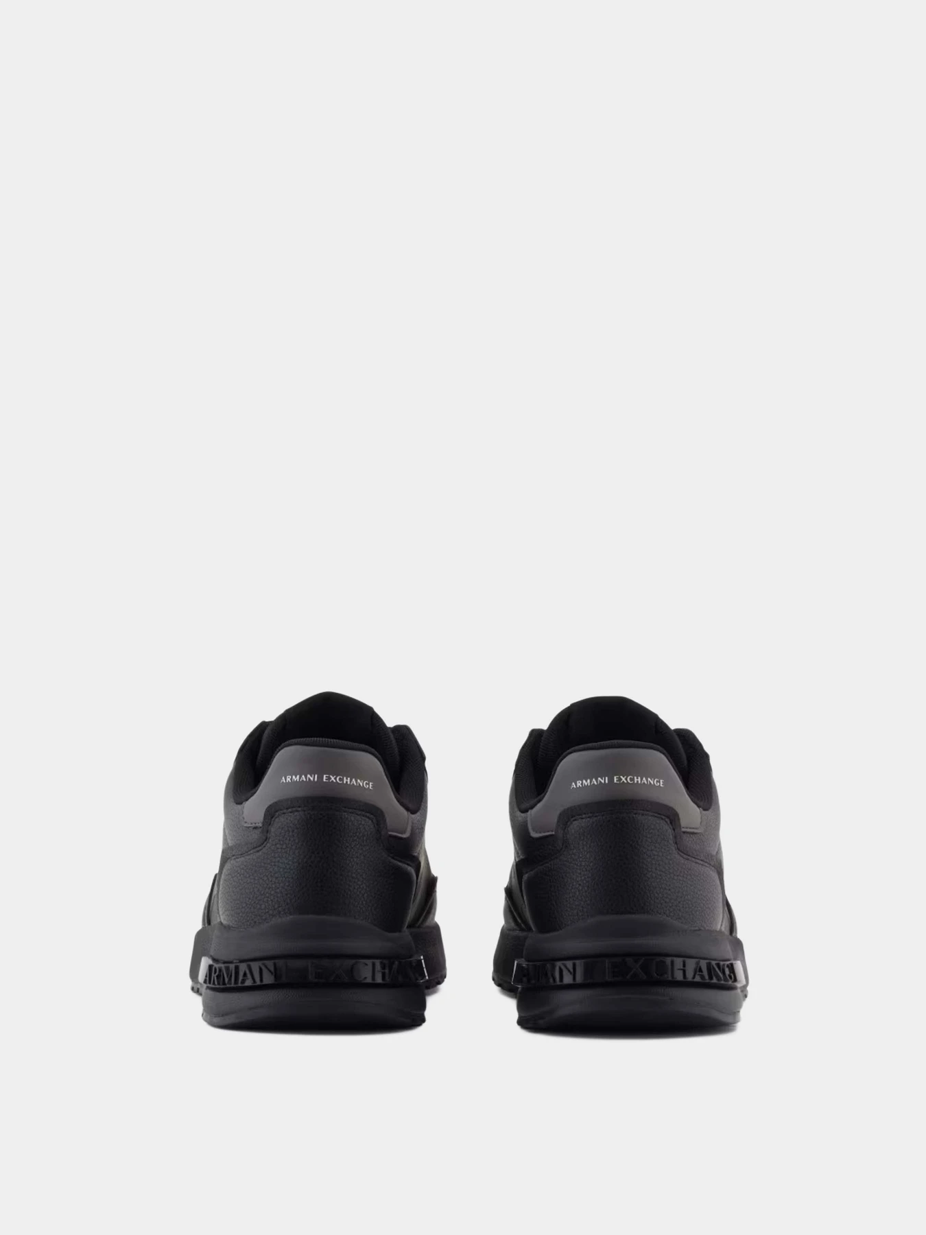 Кроссовки Armani Exchange модель XM001683-AF17360-FC074 Кроссовки Armani Exchange модель XM001683-AF17360-FC074 Фото