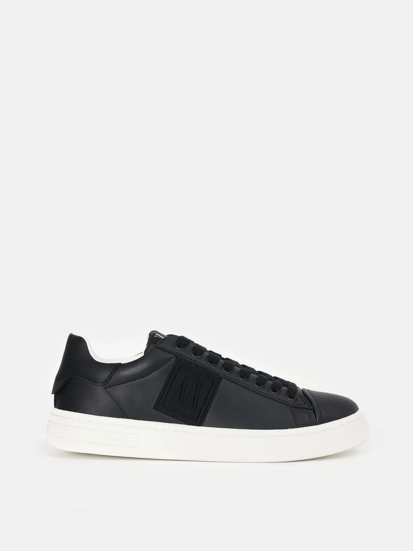Кеды Armani Exchange модель XM001990-AF17451-UC001 Кеды Armani Exchange модель XM001990-AF17451-UC001 Фото