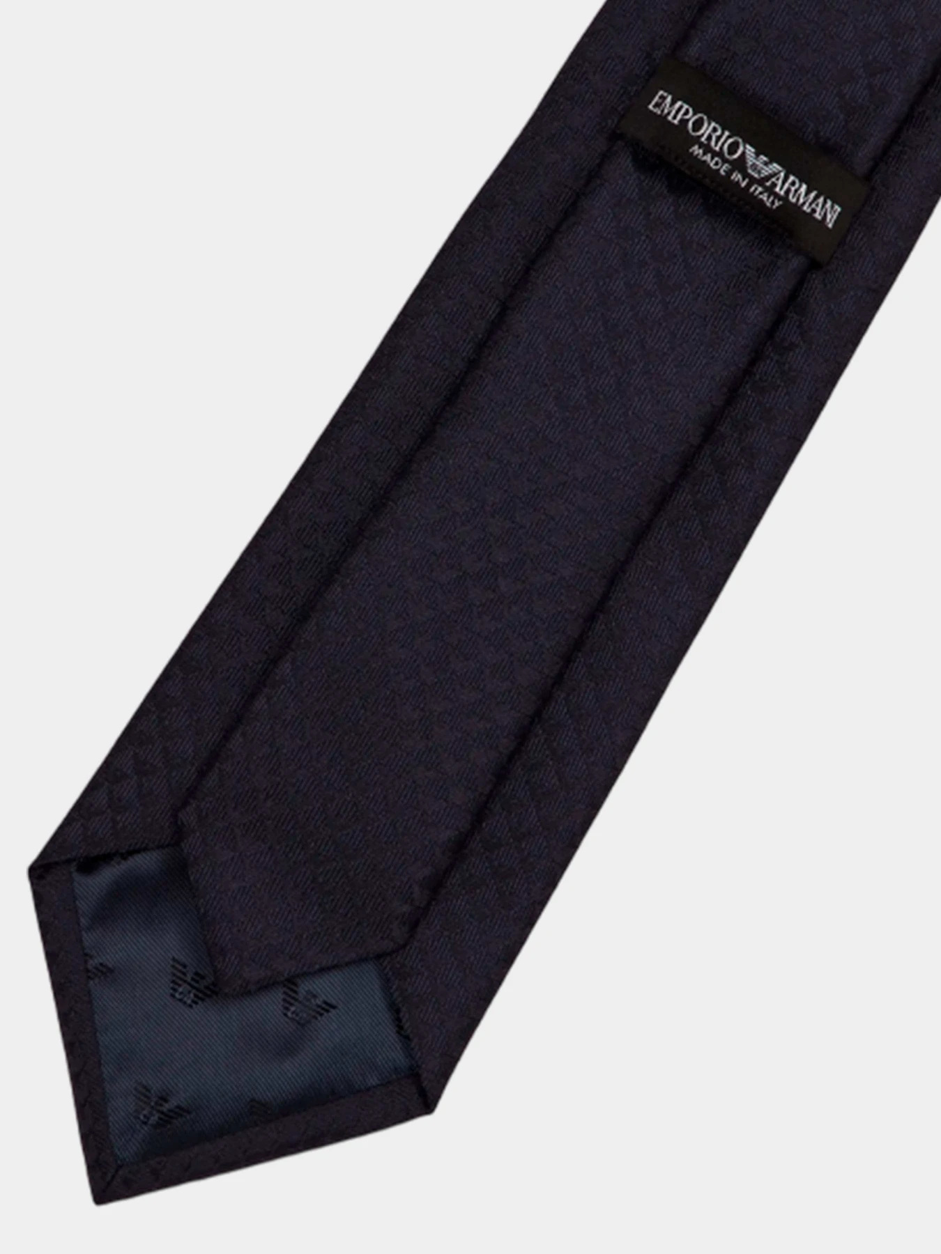 Галстуки и воротнички Emporio Armani модель 340075-CC113-00036 Галстуки и воротнички Emporio Armani модель 340075-CC113-00036 Фото