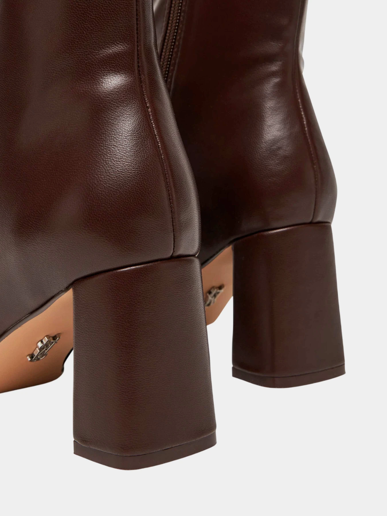 Ботинки и сапоги Steve Madden модель SM11003498 GND COFFEE Ботинки и сапоги Steve Madden модель SM11003498 GND COFFEE Фото