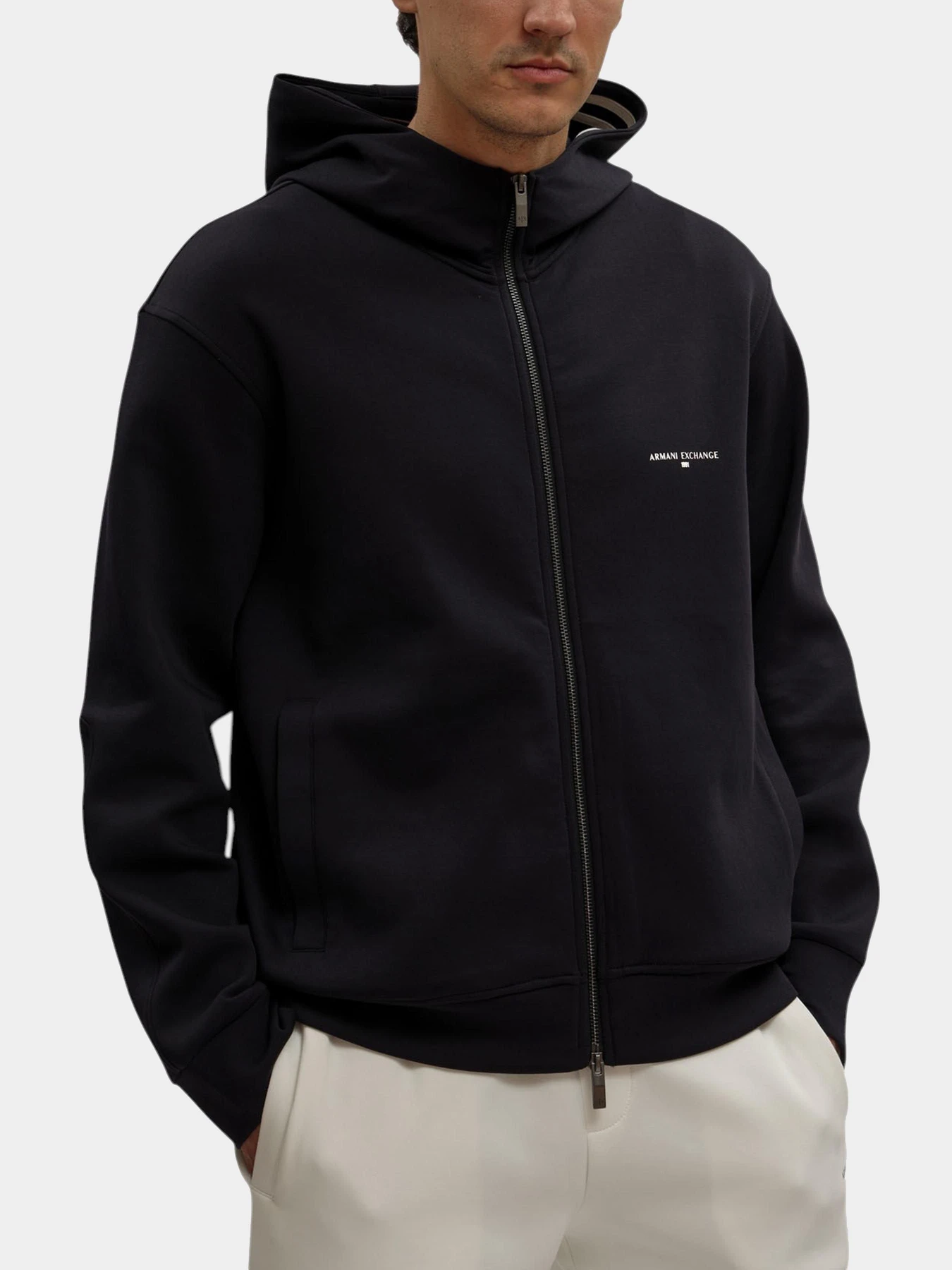 Худи и свитшоты Armani Exchange модель XM000983-AF10818-UB101 Худи и свитшоты Armani Exchange модель XM000983-AF10818-UB101 Фото