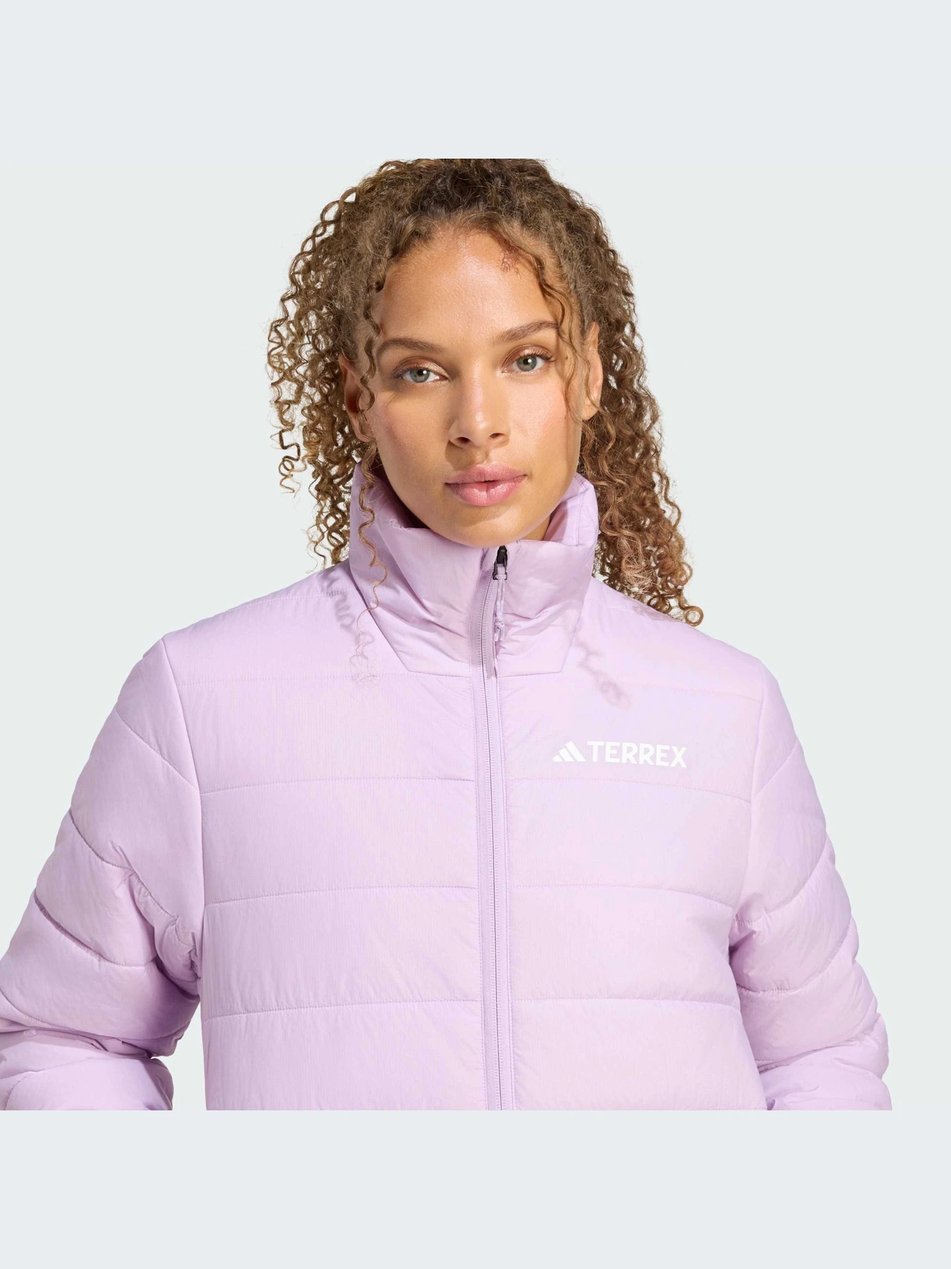 Куртки и дубленки Adidas модель KB2163-KZ Куртки и дубленки Adidas модель KB2163-KZ Фото