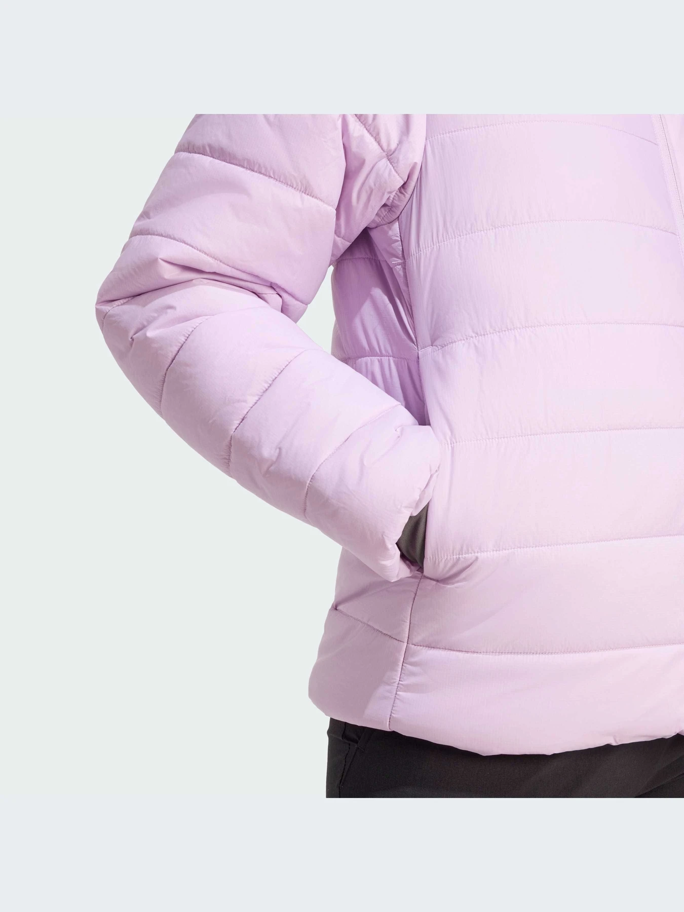 Куртки и дубленки Adidas модель KB2163-KZ Куртки и дубленки Adidas модель KB2163-KZ Фото
