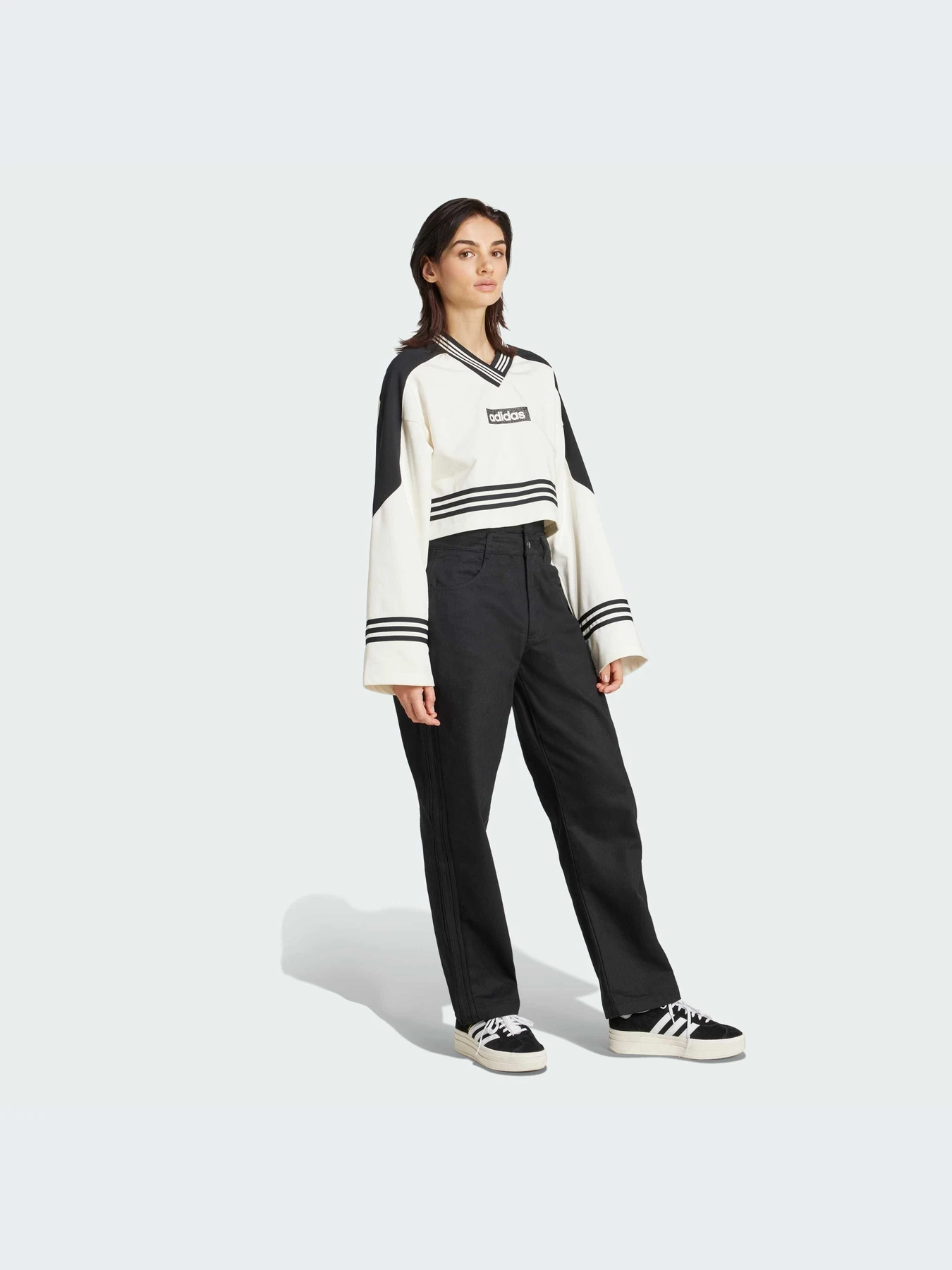 Худи и свитшоты Adidas модель JX7597-KZ Худи и свитшоты Adidas модель JX7597-KZ Фото