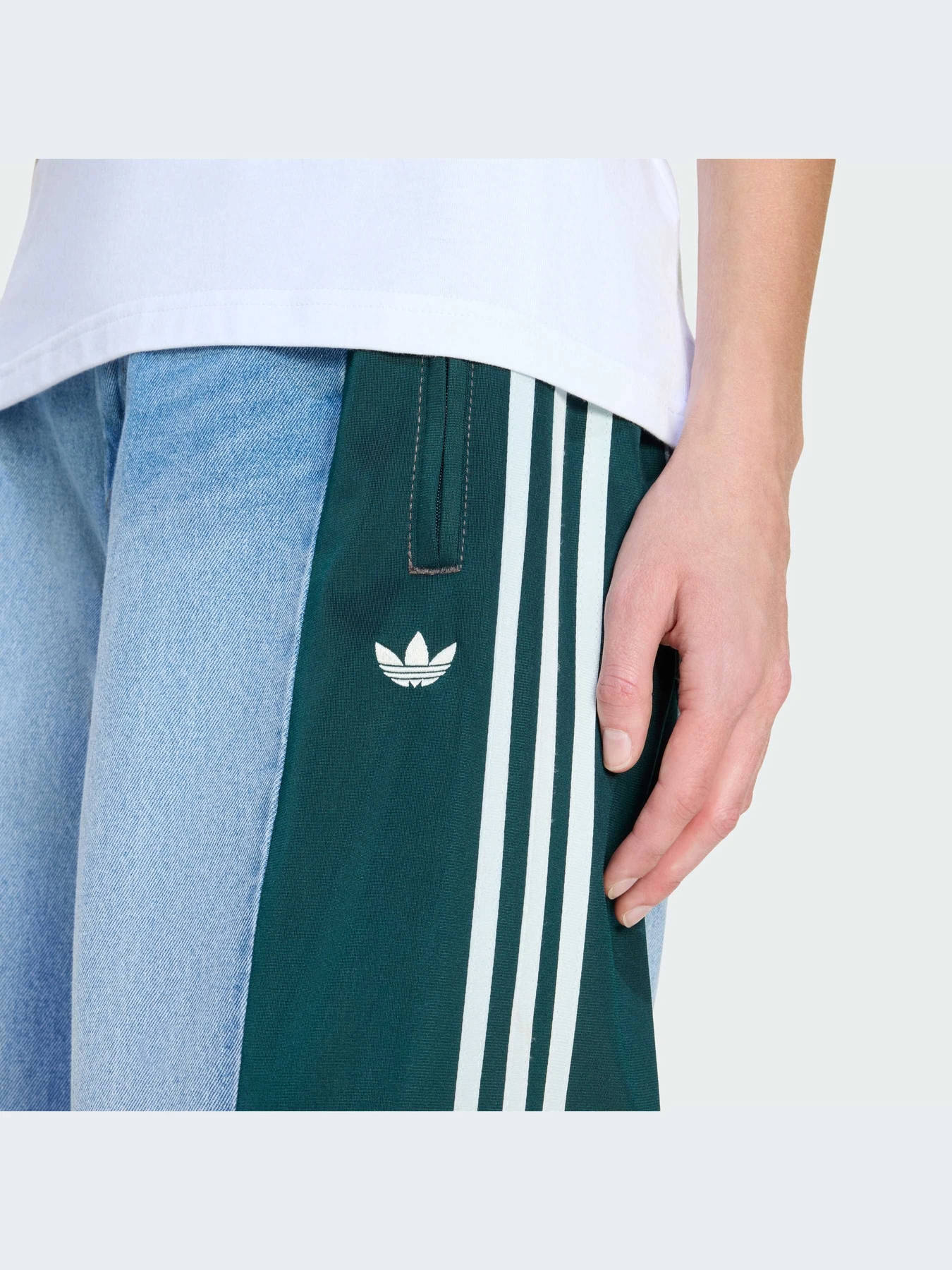Брюки Adidas модель KF2318-KZ Брюки Adidas модель KF2318-KZ Фото