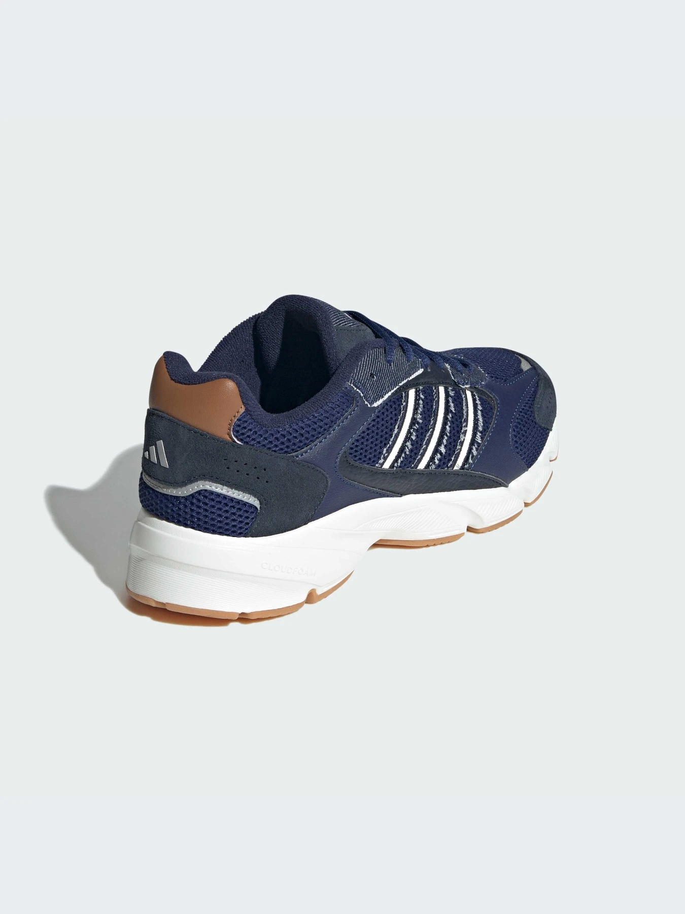 Кроссовки Adidas модель JR4212-KZ Кроссовки Adidas модель JR4212-KZ Фото