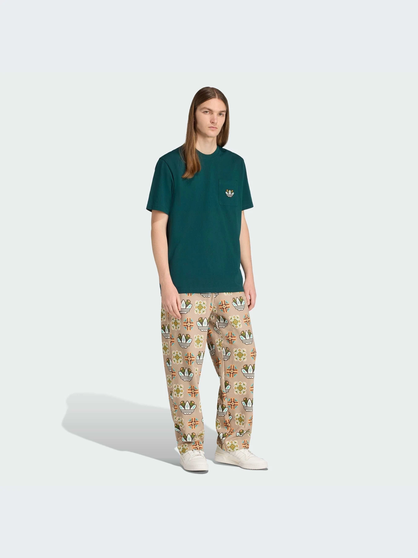 Футболки и поло Adidas Graphics модель JY2990-KZ Футболки и поло Adidas Graphics модель JY2990-KZ Фото