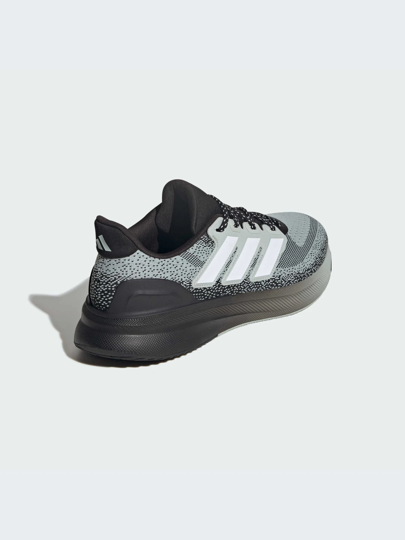 Кроссовки Adidas модель JR3015-KZ Кроссовки Adidas модель JR3015-KZ Фото