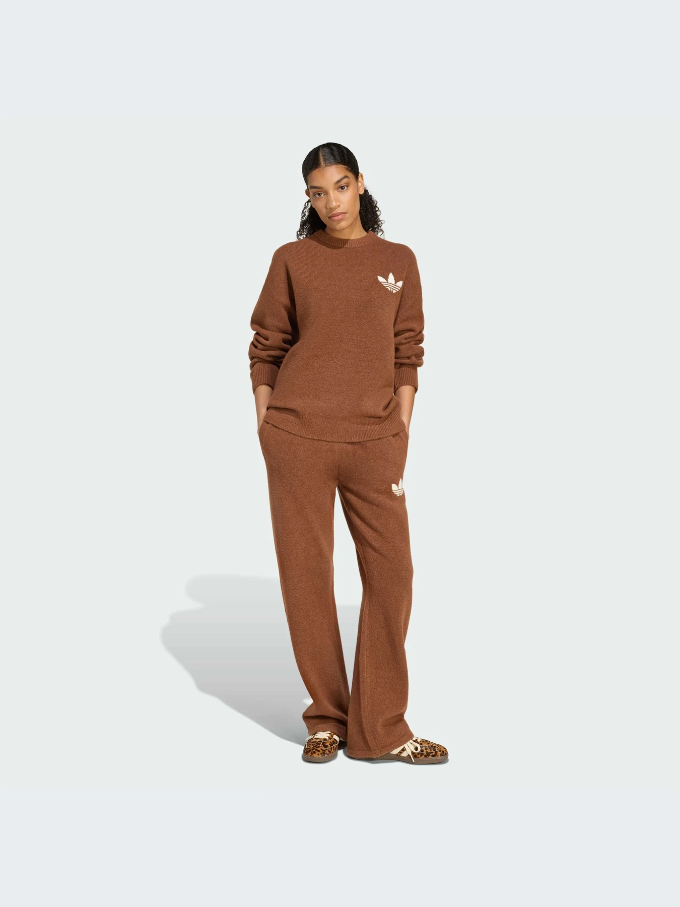 Худи и свитшоты Adidas модель KF2340-KZ Худи и свитшоты Adidas модель KF2340-KZ Фото