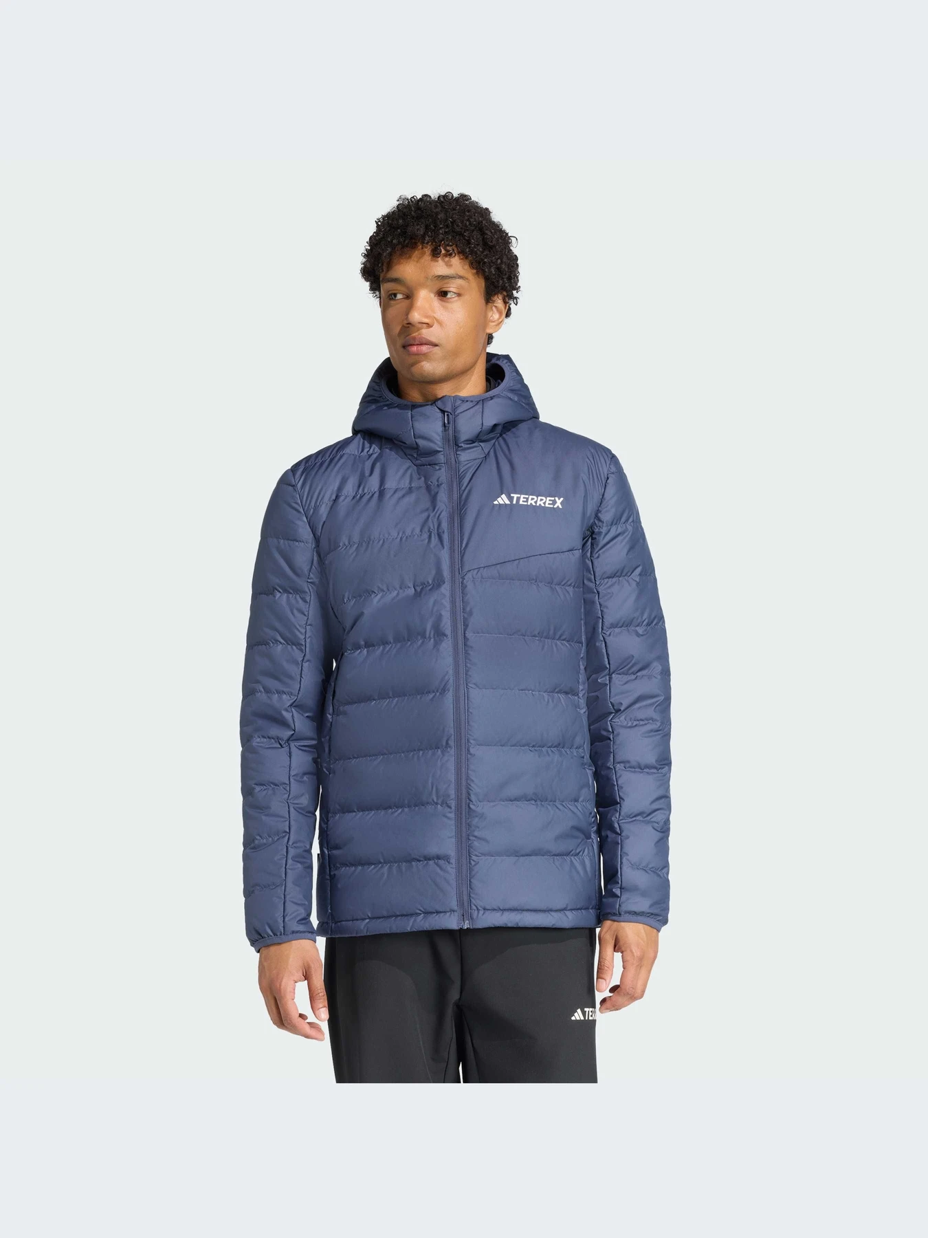 Куртки и дубленки Adidas модель JZ9972-KZ Куртки и дубленки Adidas модель JZ9972-KZ Фото
