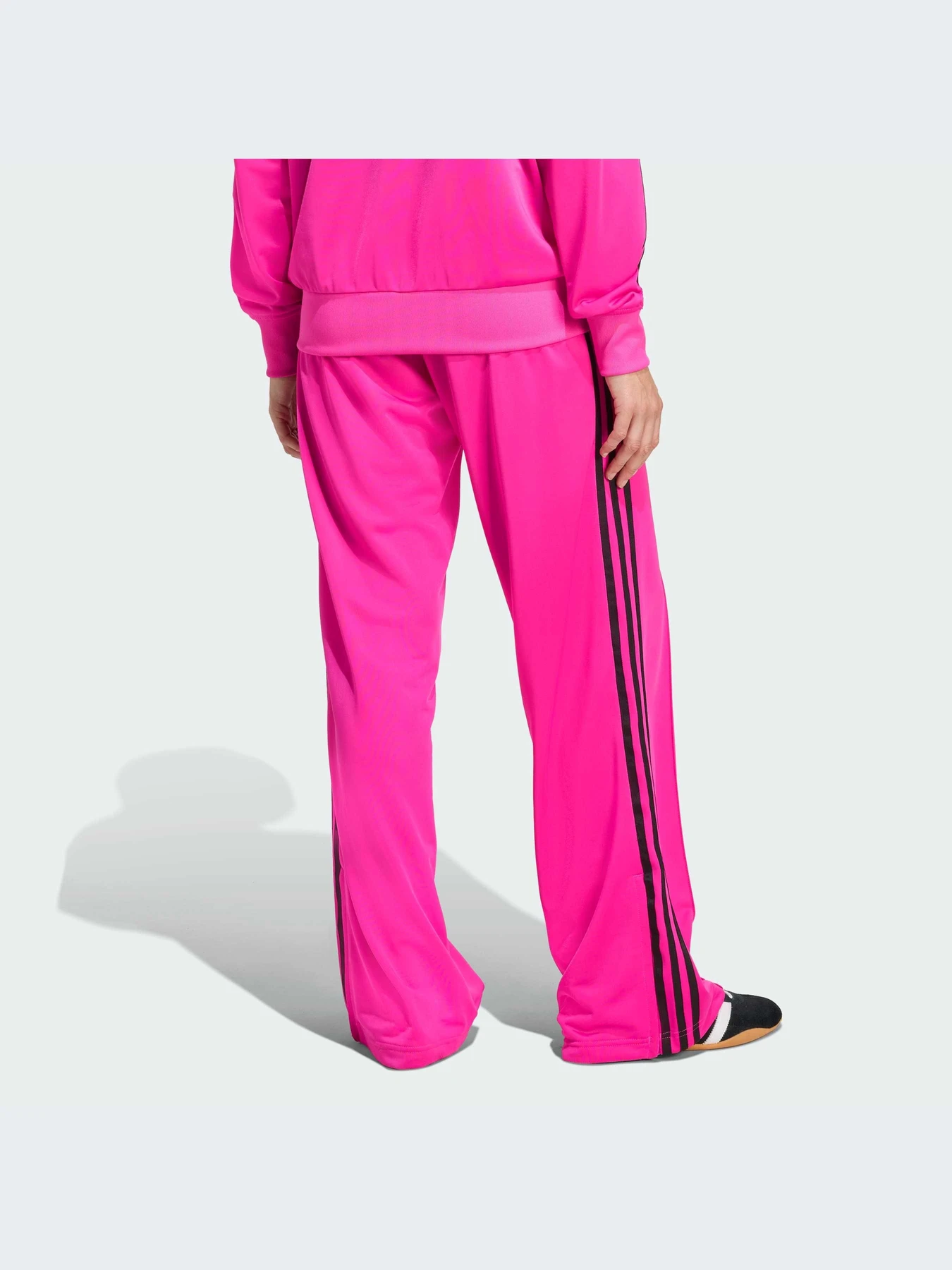 Брюки Adidas модель JY2696-KZ Брюки Adidas модель JY2696-KZ Фото
