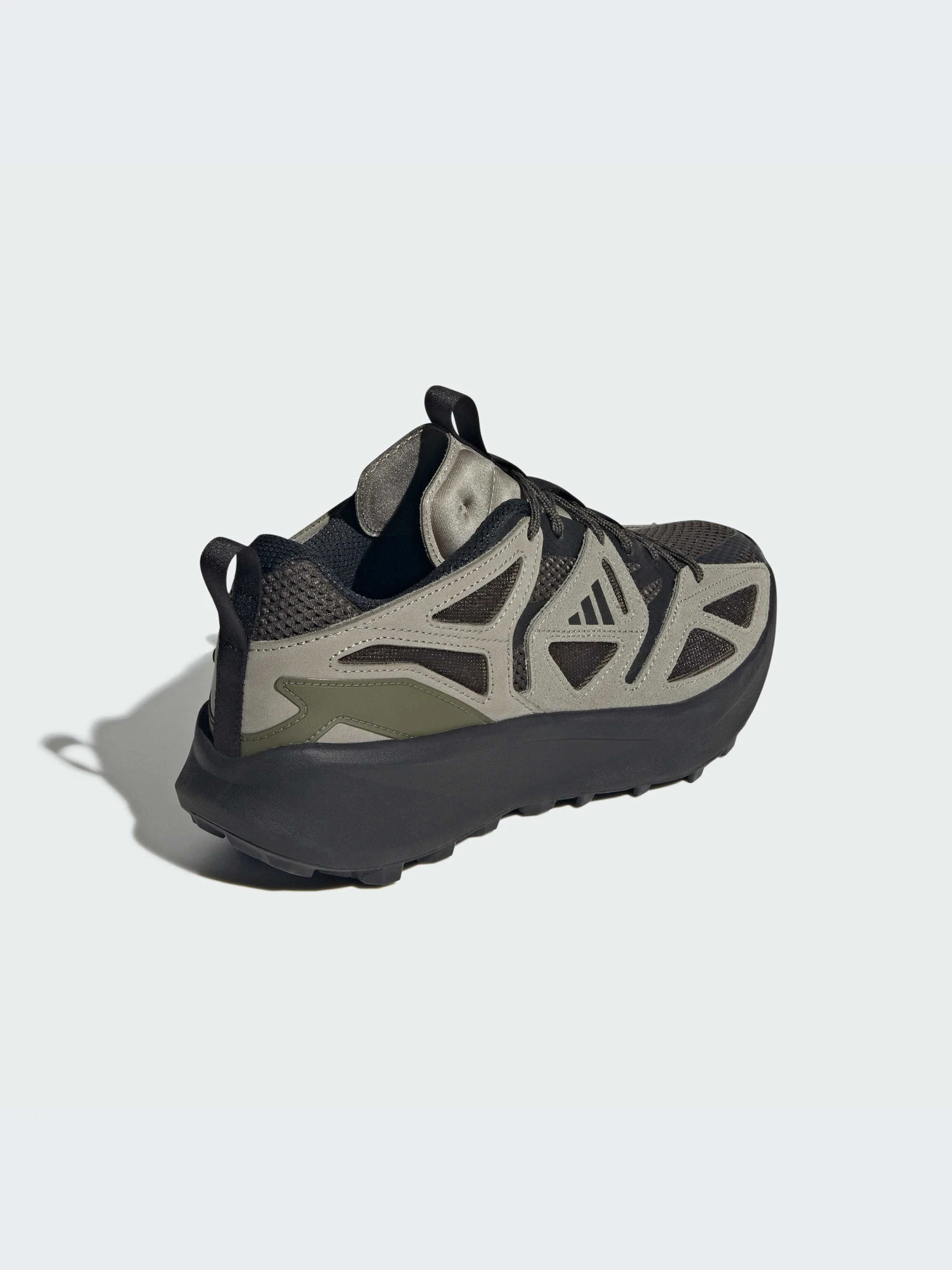 Кроссовки Adidas модель JR5612-KZ Кроссовки Adidas модель JR5612-KZ Фото