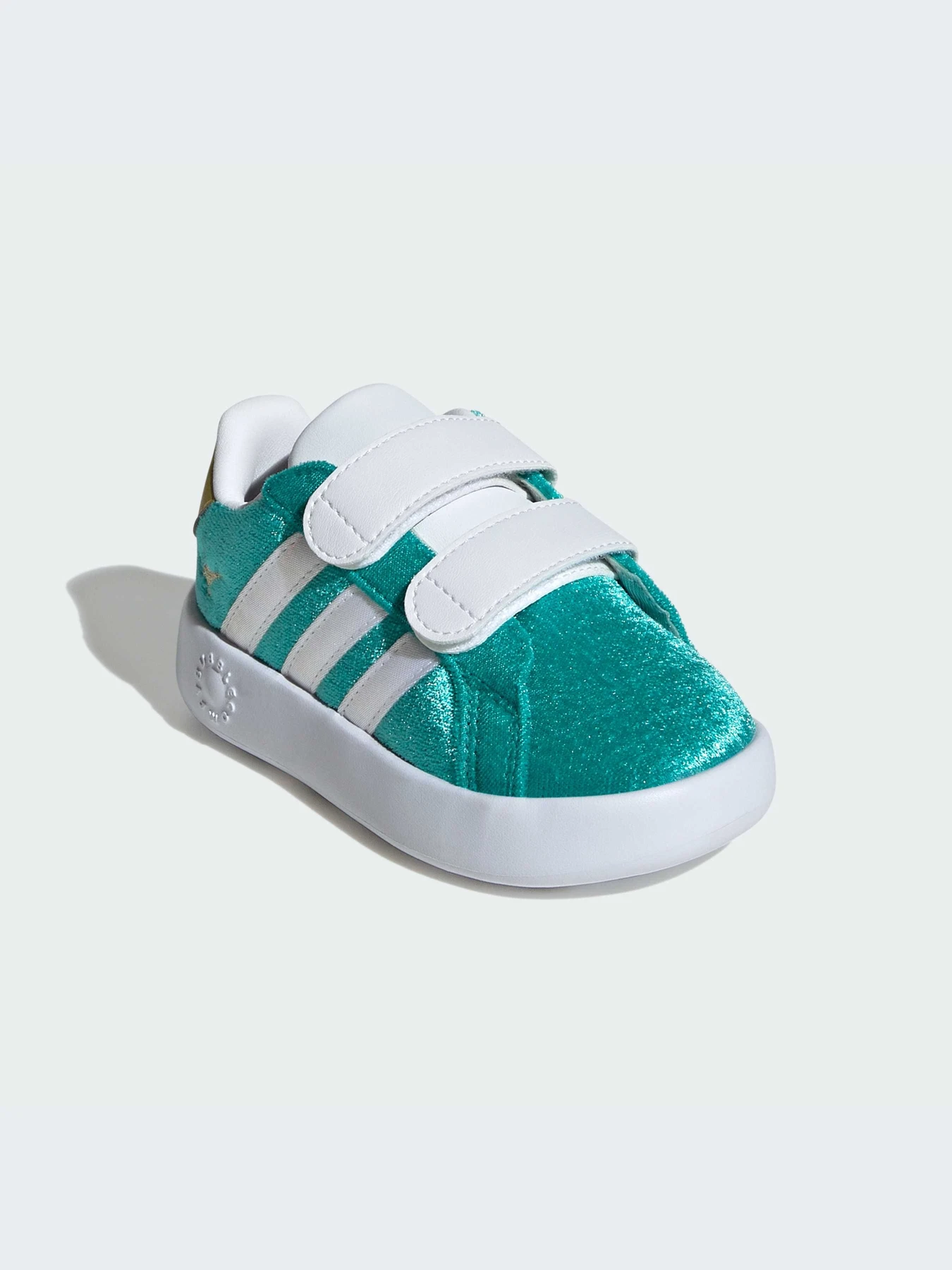Кроссовки Adidas модель JR4920-KZ Кроссовки Adidas модель JR4920-KZ Фото
