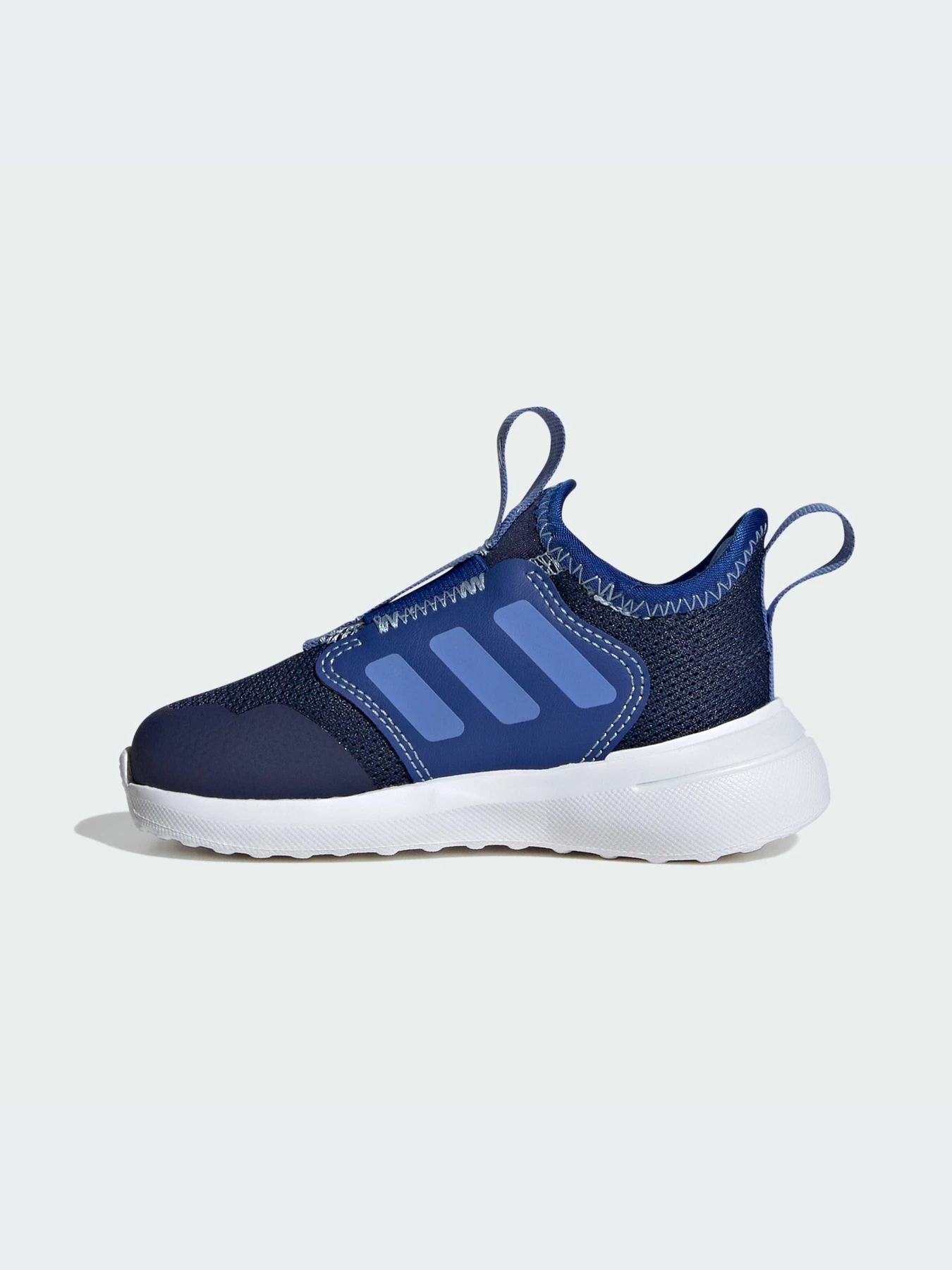 Кроссовки Adidas модель JR0956-KZ Кроссовки Adidas модель JR0956-KZ Фото
