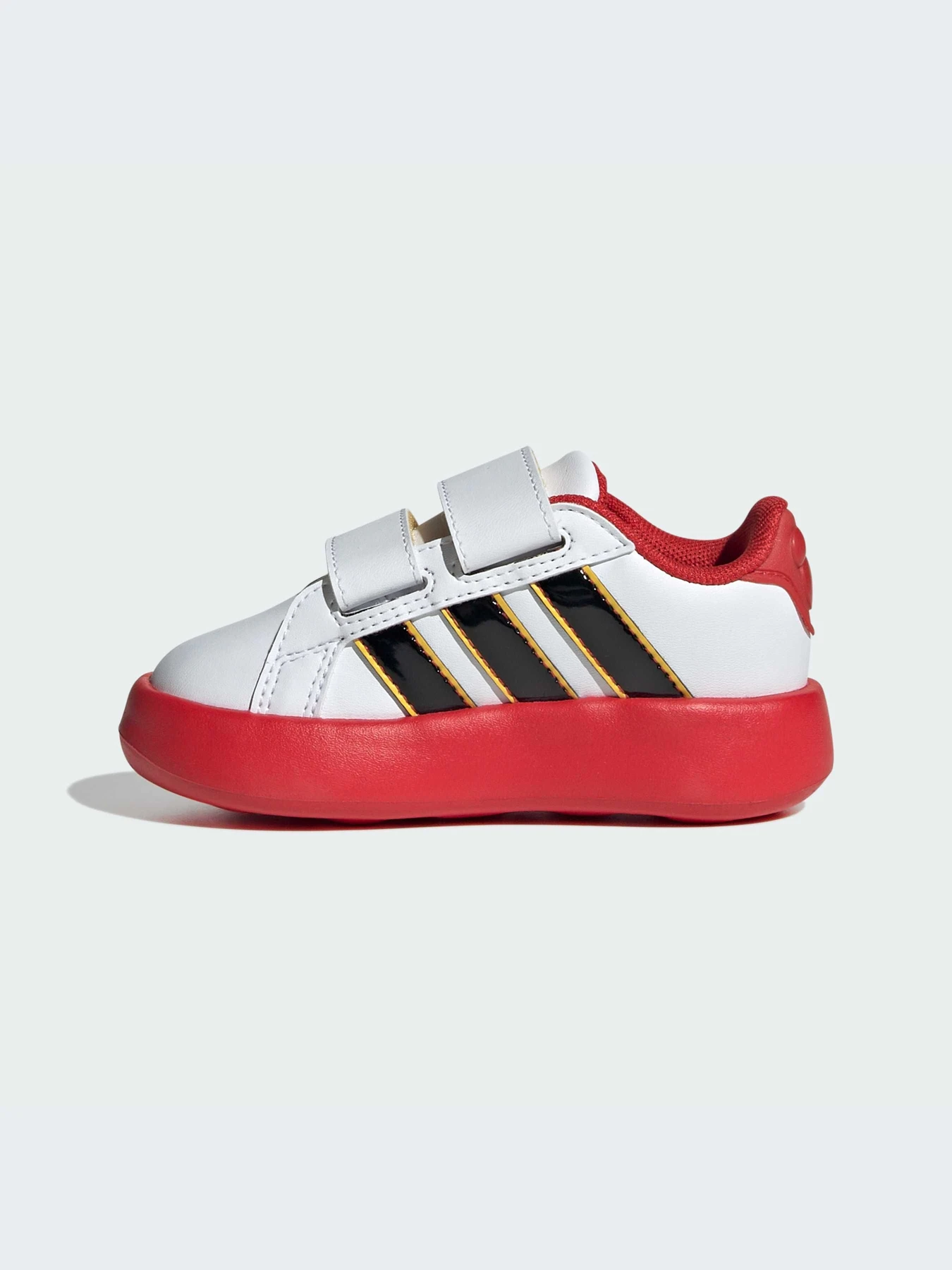 Кроссовки Adidas модель JQ8070-KZ Кроссовки Adidas модель JQ8070-KZ Фото