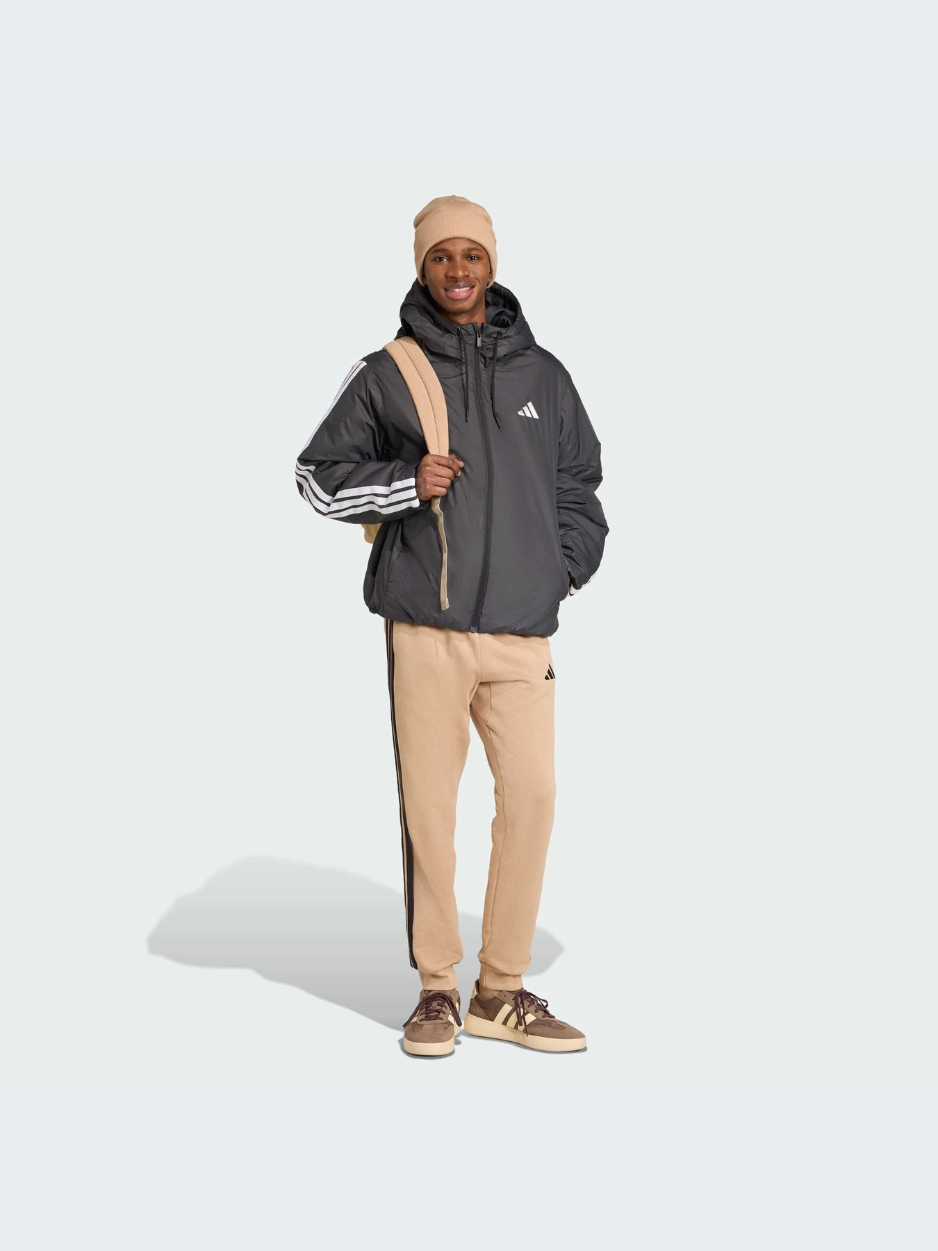 Куртки и дубленки Adidas модель JM4042-KZ Куртки и дубленки Adidas модель JM4042-KZ Фото