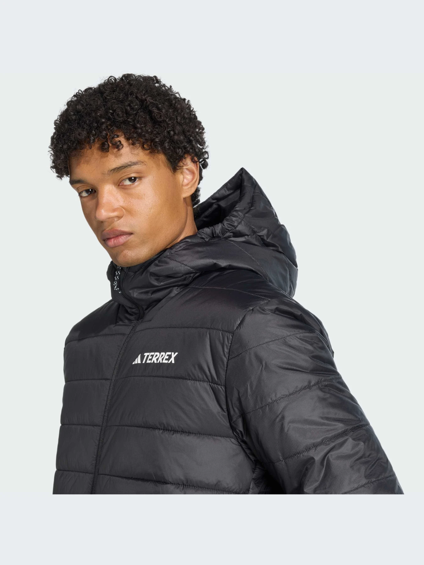 Куртки и дубленки Adidas модель KB2183-KZ Куртки и дубленки Adidas модель KB2183-KZ Фото