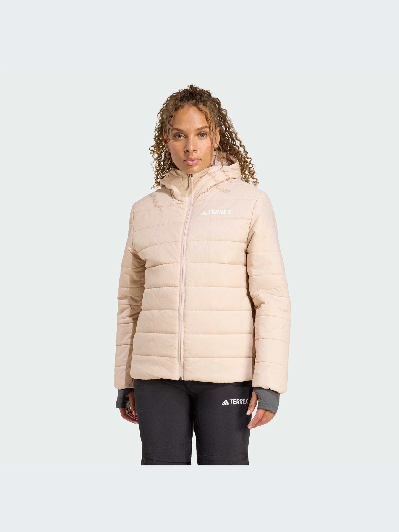 Куртки и дубленки Adidas модель KB2168-KZ Куртки и дубленки Adidas модель KB2168-KZ Фото