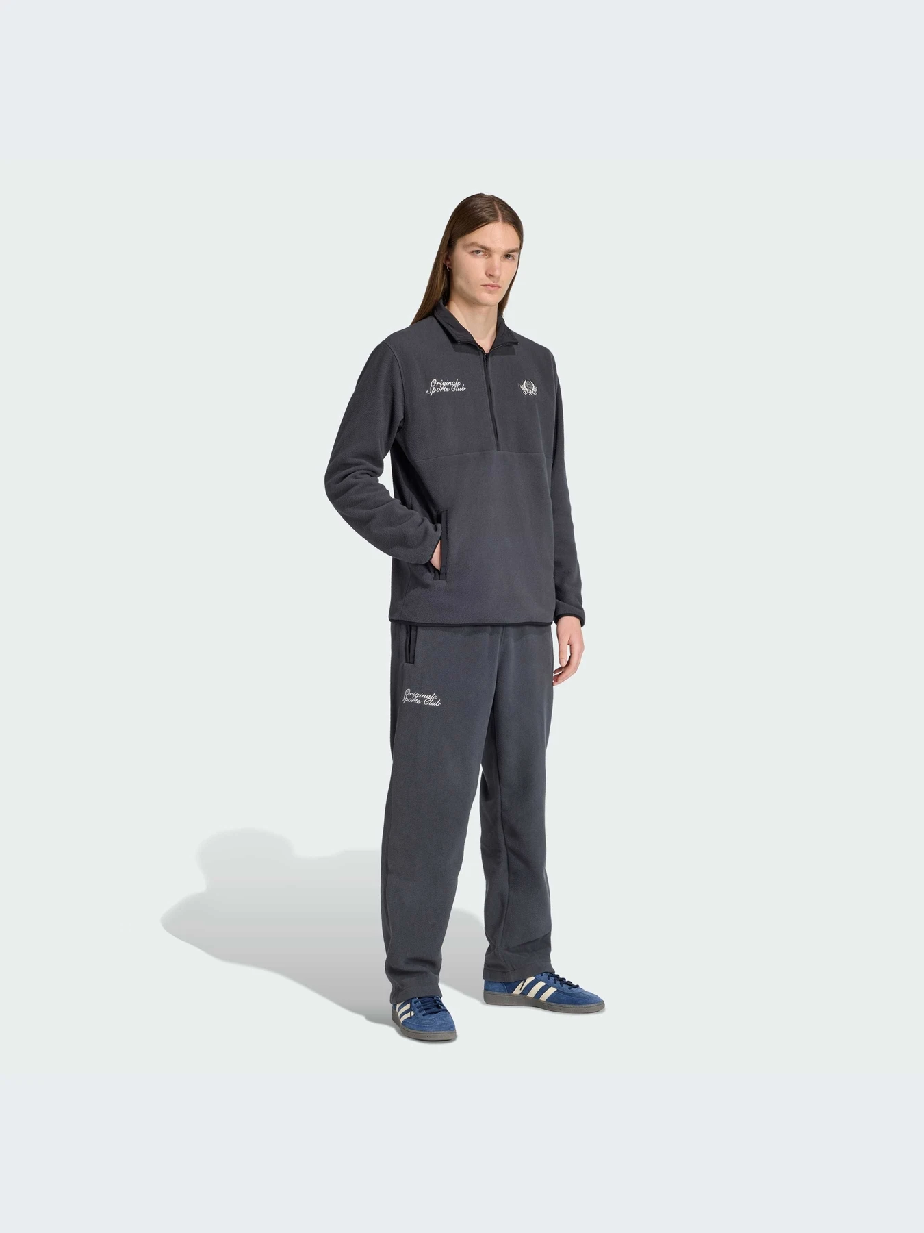 Худи и свитшоты Adidas Graphics модель JX8191-KZ Худи и свитшоты Adidas Graphics модель JX8191-KZ Фото