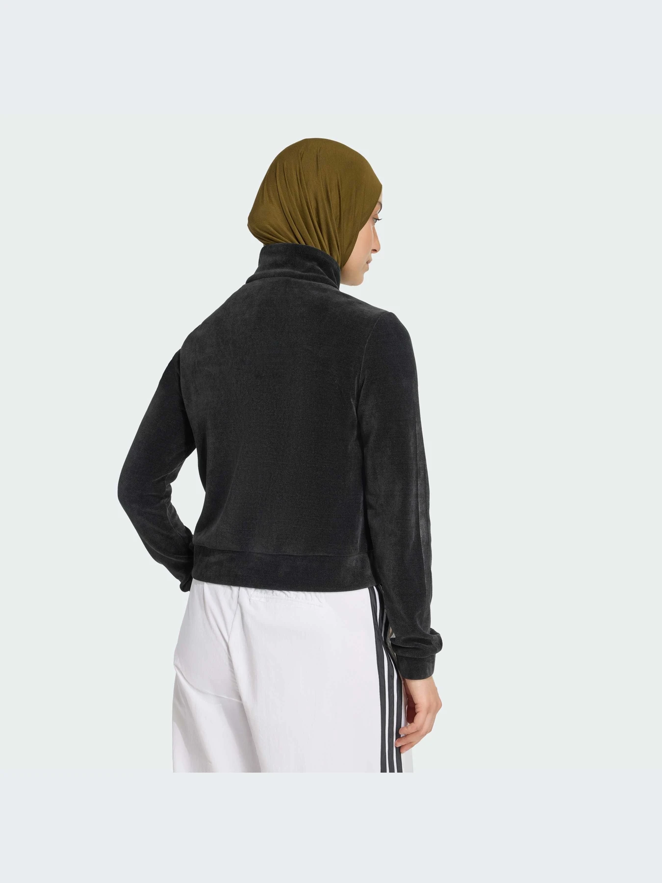 Худи и свитшоты Adidas Tiro модель JX5124-KZ Худи и свитшоты Adidas Tiro модель JX5124-KZ Фото