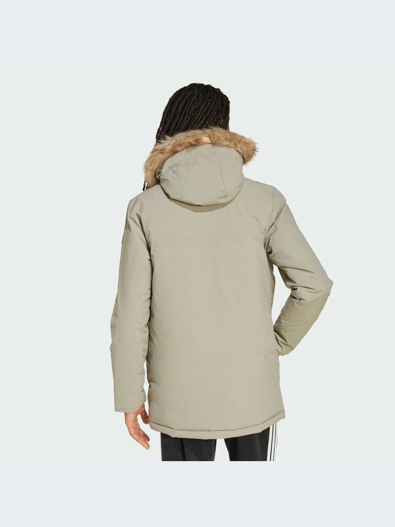 Куртки и дубленки Adidas модель JX7747-KZ Куртки и дубленки Adidas модель JX7747-KZ Фото