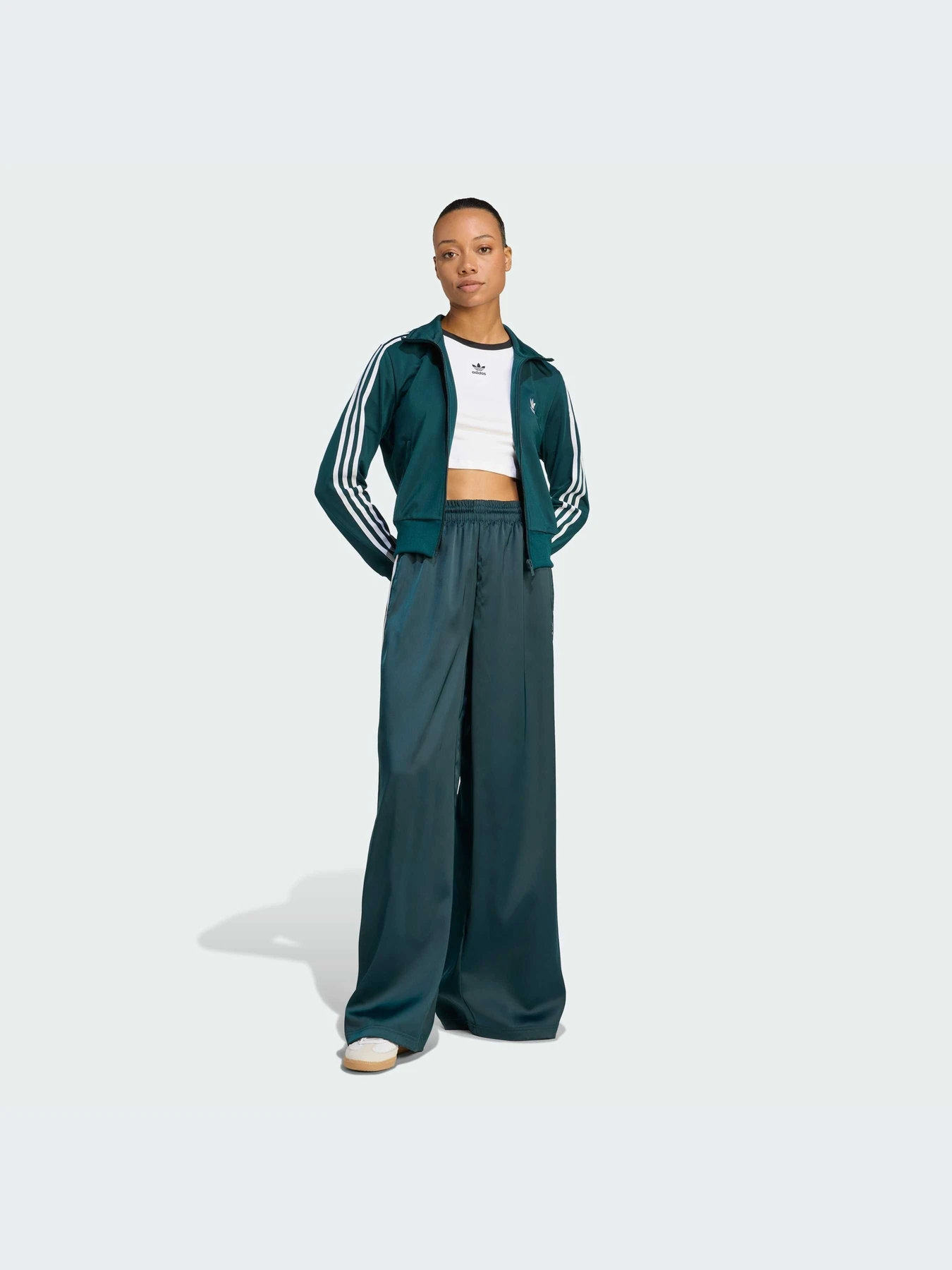 Худи и свитшоты Adidas Adicolor модель JX1484-KZ Худи и свитшоты Adidas Adicolor модель JX1484-KZ Фото