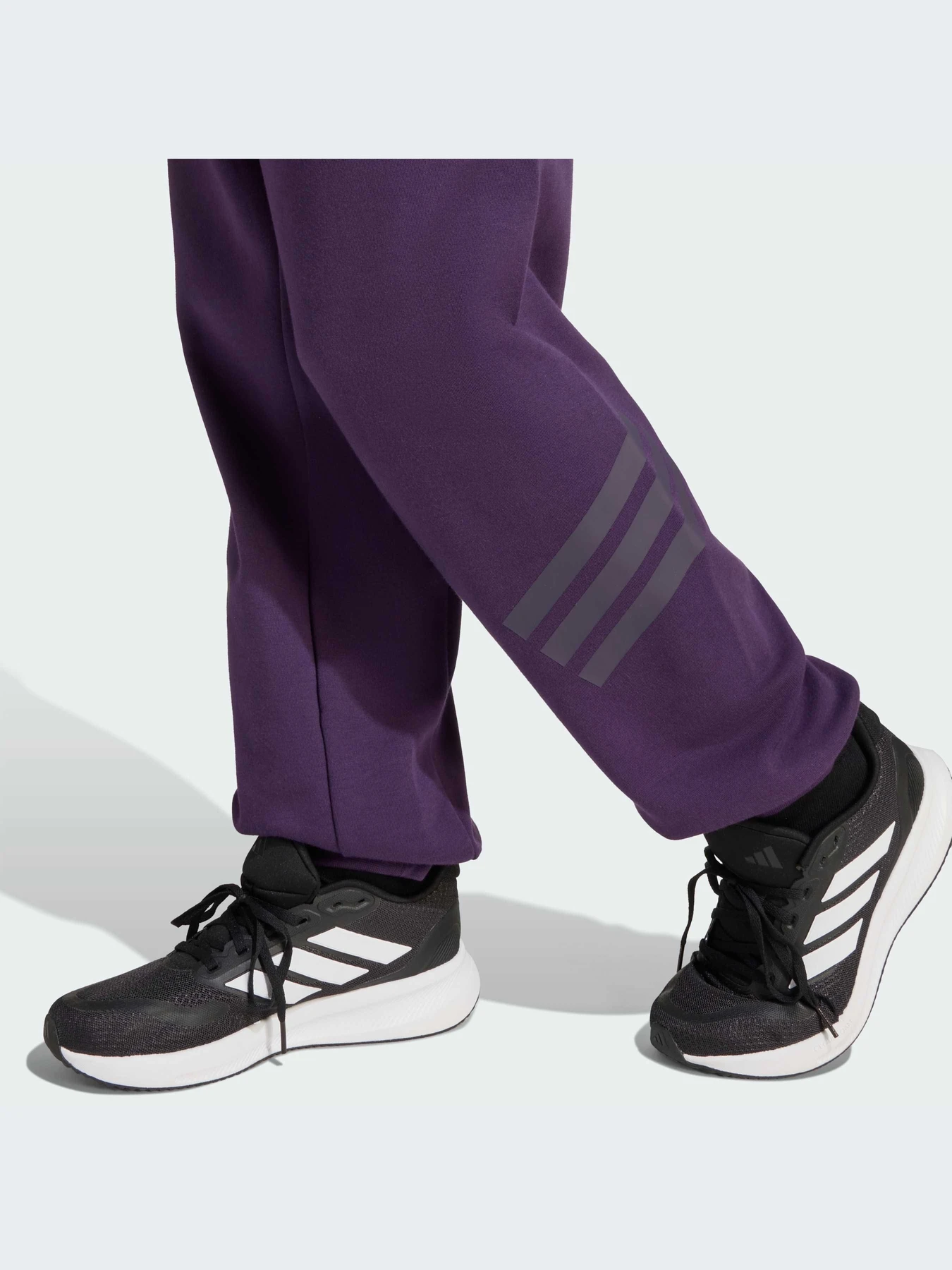 Брюки Adidas Icons модель JW7524-KZ Брюки Adidas Icons модель JW7524-KZ Фото