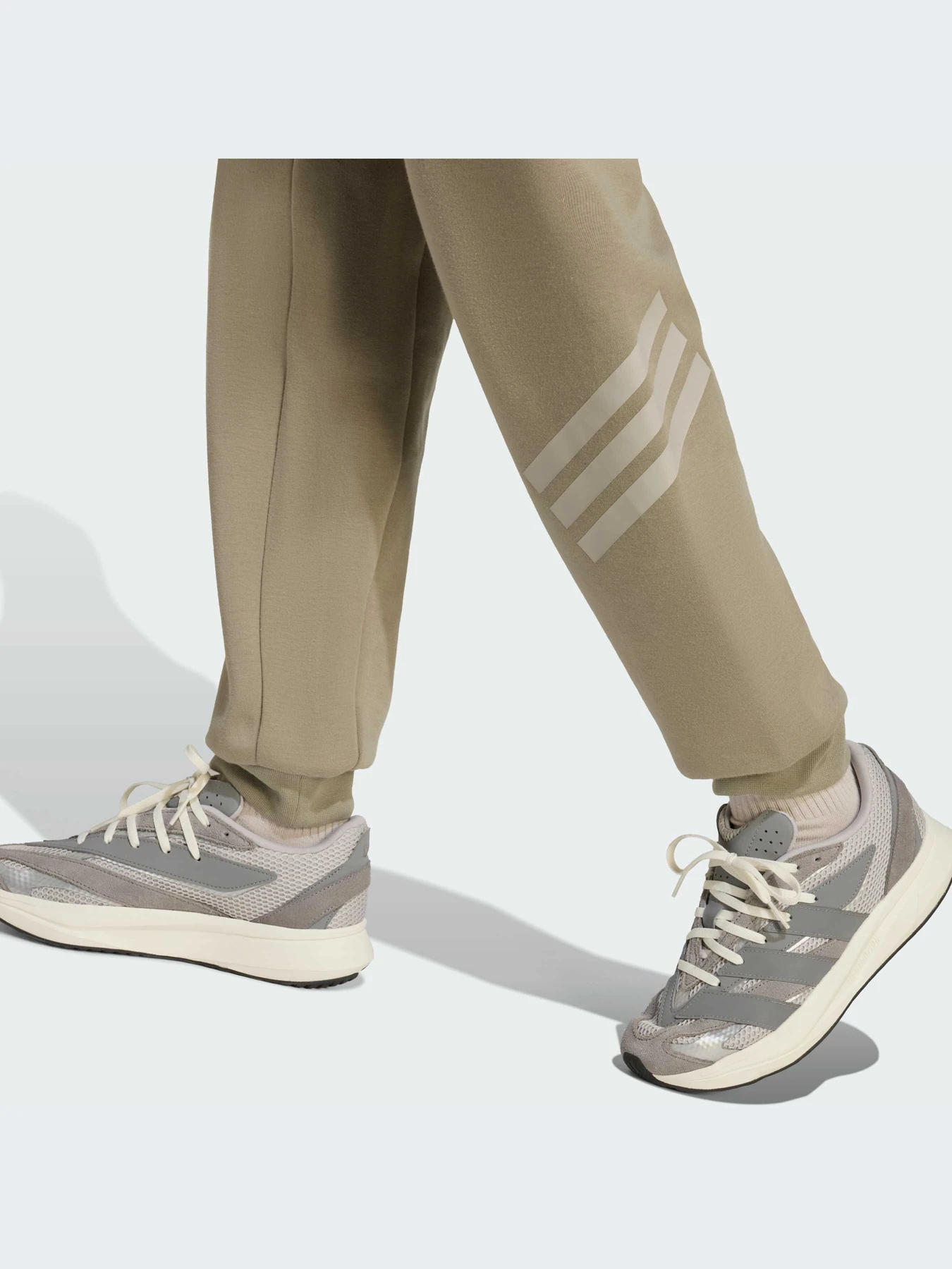 Брюки Adidas Icons модель JW7523-KZ Брюки Adidas Icons модель JW7523-KZ Фото