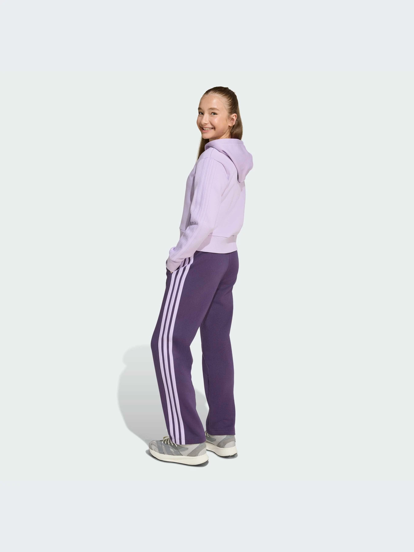 Костюмы Adidas модель JN2439-KZ Костюмы Adidas модель JN2439-KZ Фото