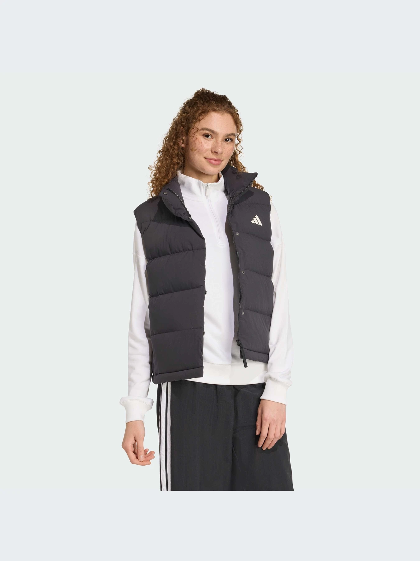 Куртки и дубленки Adidas модель JN2090-KZ Куртки и дубленки Adidas модель JN2090-KZ Фото