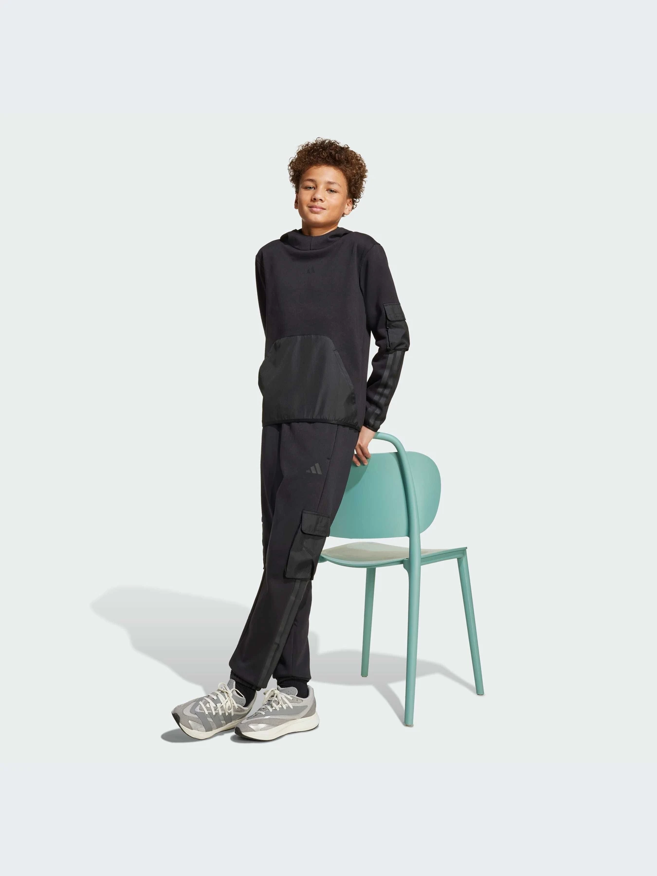 Брюки Adidas модель JM1686-KZ Брюки Adidas модель JM1686-KZ Фото