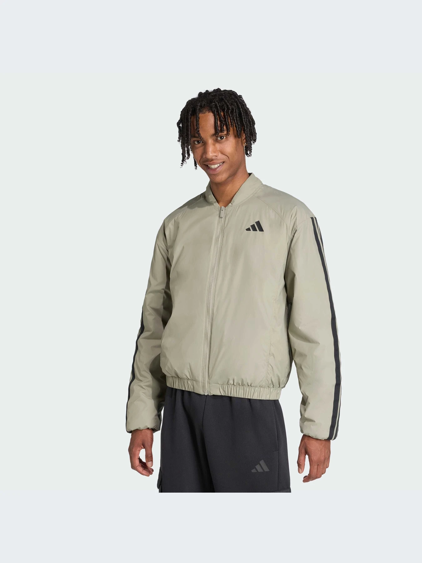 Куртки и дубленки Adidas модель JV5170-KZ Куртки и дубленки Adidas модель JV5170-KZ Фото