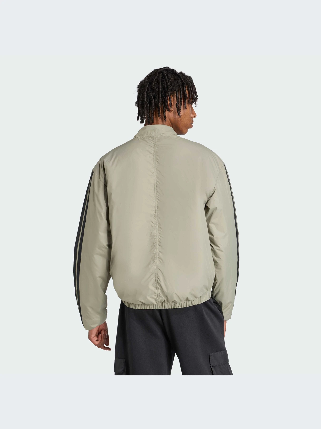 Куртки и дубленки Adidas модель JV5170-KZ Куртки и дубленки Adidas модель JV5170-KZ Фото