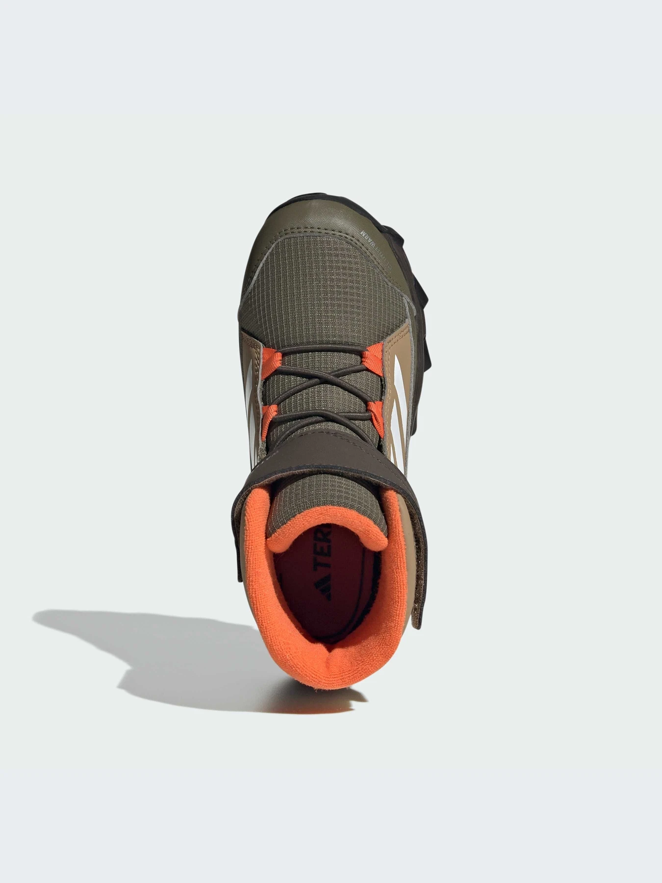Ботинки и сапоги Adidas модель JR4189-KZ Ботинки и сапоги Adidas модель JR4189-KZ Фото