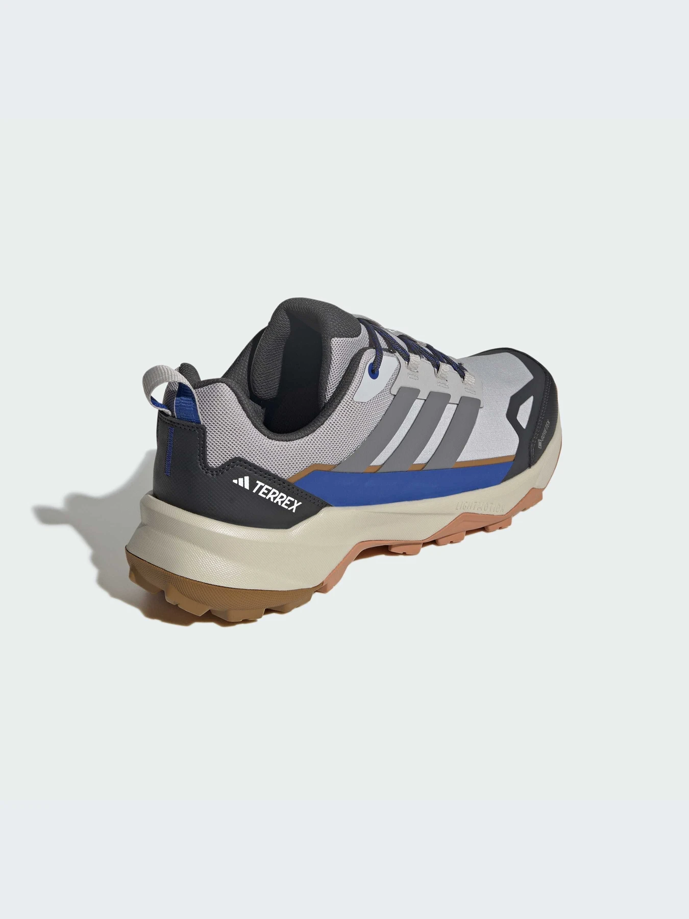 Кроссовки Adidas модель JQ2212-KZ Кроссовки Adidas модель JQ2212-KZ Фото
